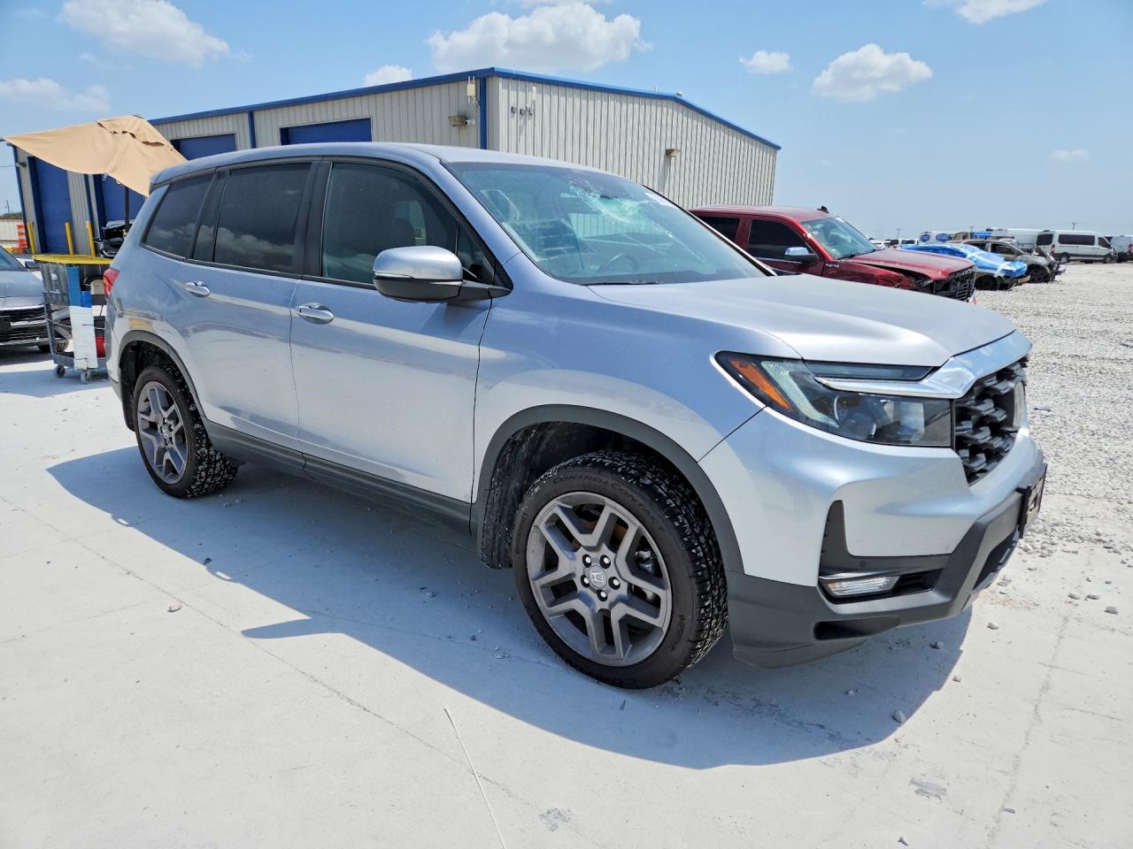 2022 Honda Passport Exl Silver vin: 5FNYF8H59NB027724
