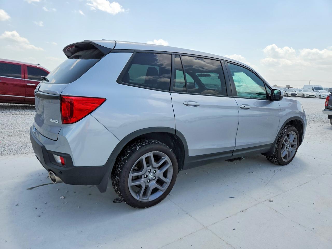 2022 Honda Passport Exl Silver vin: 5FNYF8H59NB027724