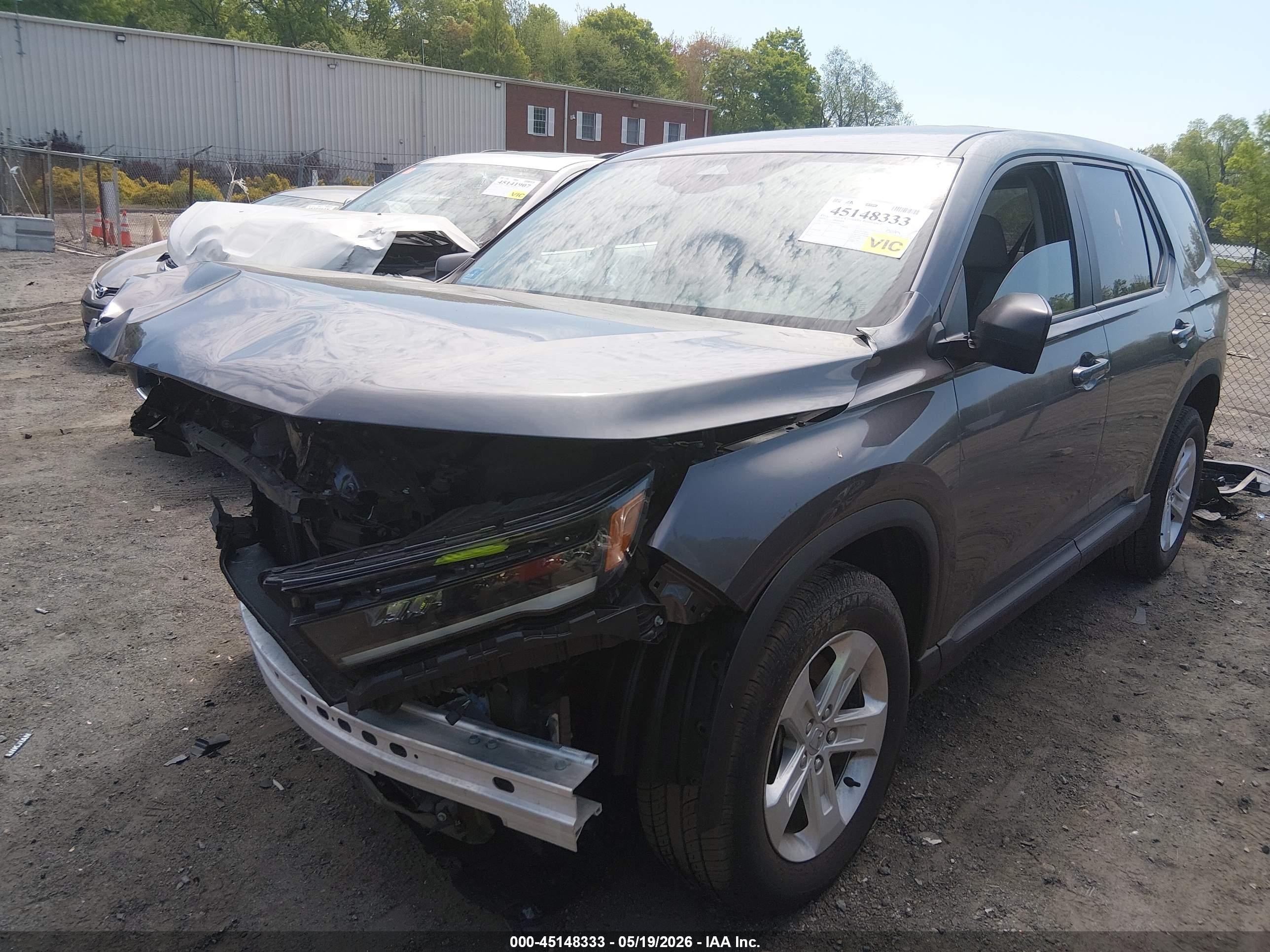 2023 Honda Pilot Awd Lx Gray vin: 5FNYG1H28PB020714