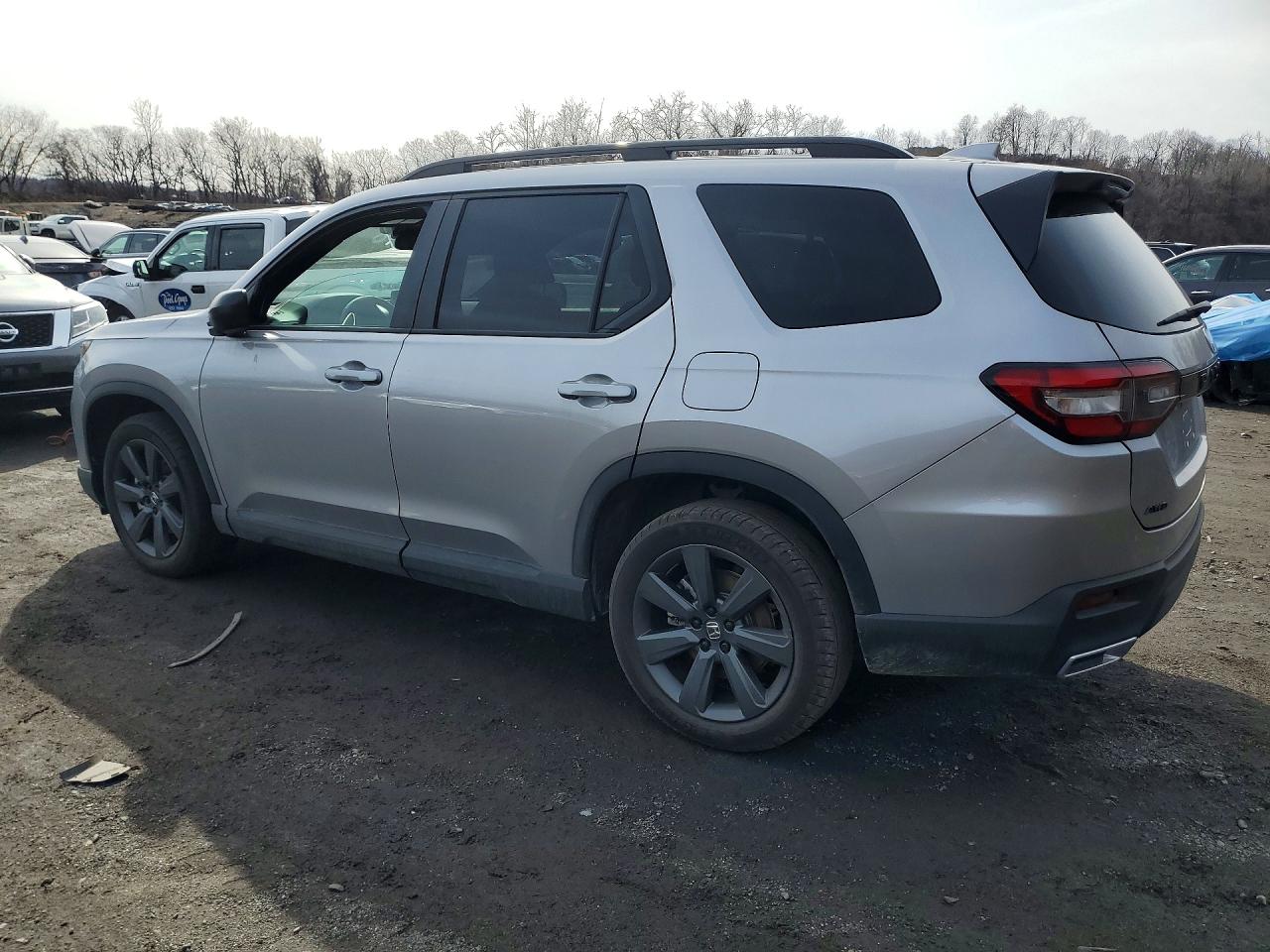 2025 Honda Pilot Sport Gray vin: 5FNYG1H35SB159975