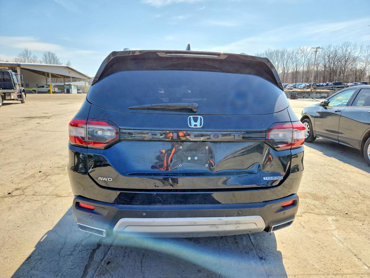 2023 Honda Pilot Touring Black vin: 5FNYG1H79PB016943
