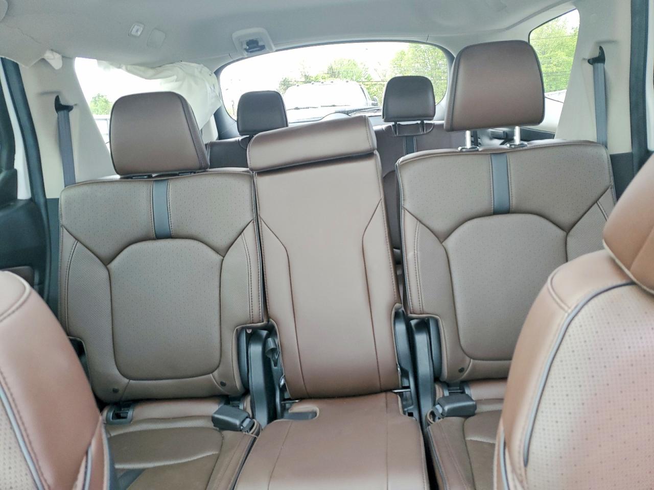 2025 Honda Pilot Elite White vin: 5FNYG1H84SB106079