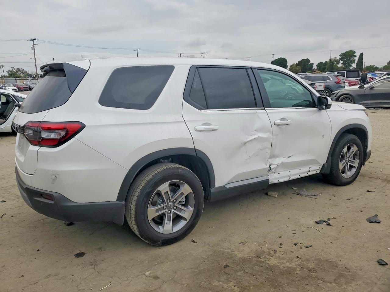 2025 Honda Pilot Exl White vin: 5FNYG2H49SB046495