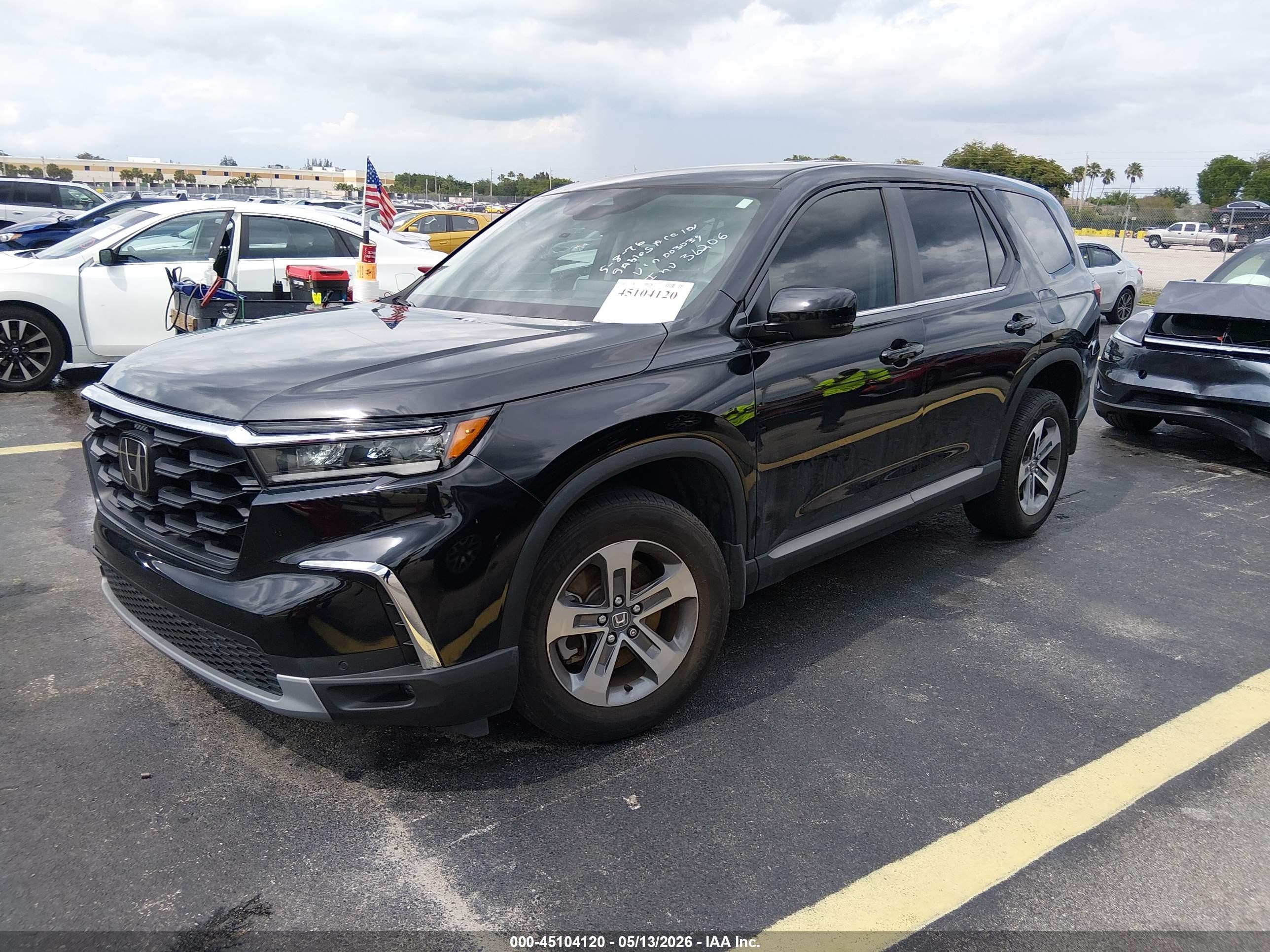 2025 Honda Pilot Ex-l Черный vin: 5FNYG2H4XSB003039