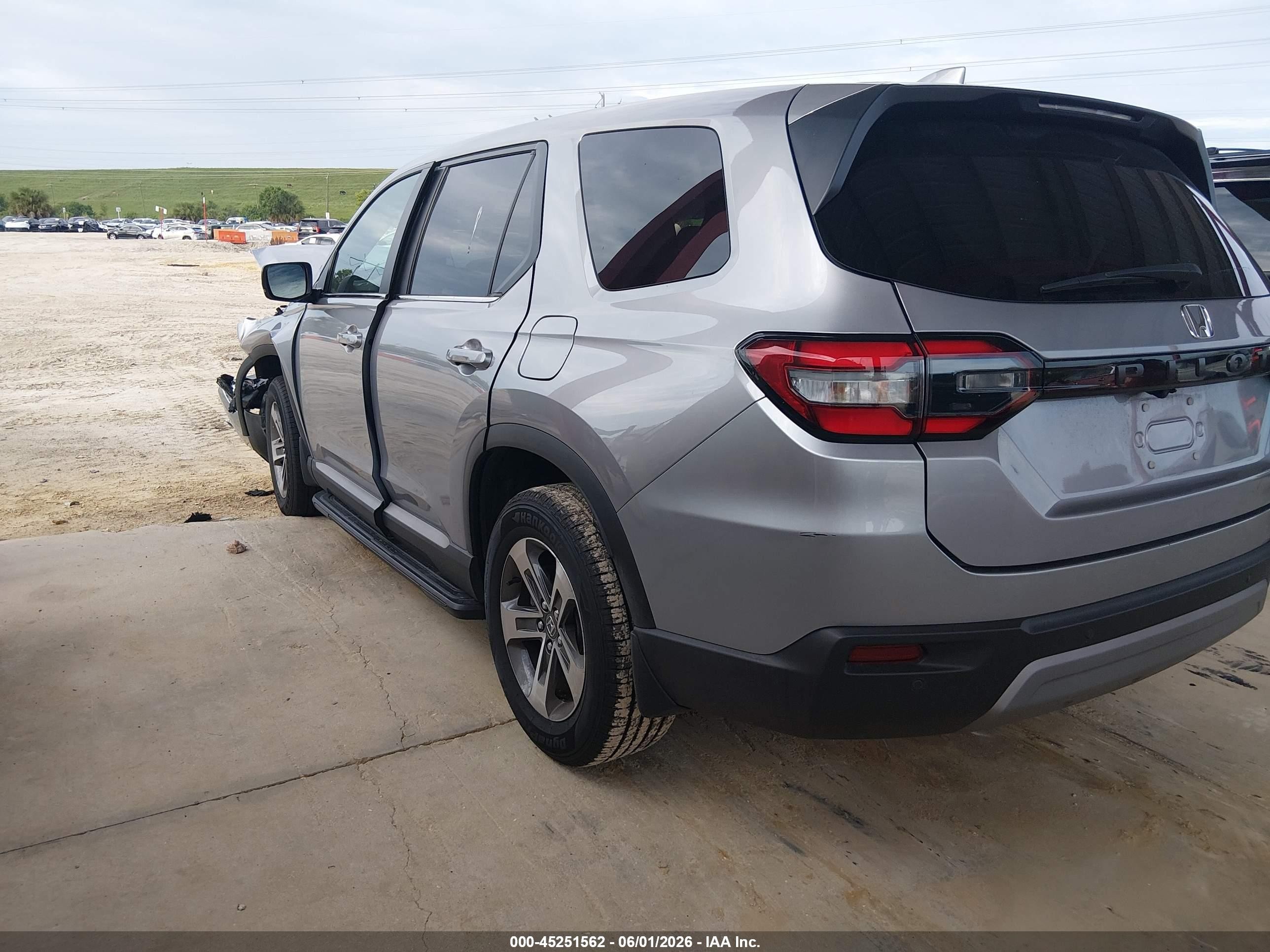 2024 Honda Pilot Ex-l 7 Passenger Gray vin: 5FNYG2H51RB002039