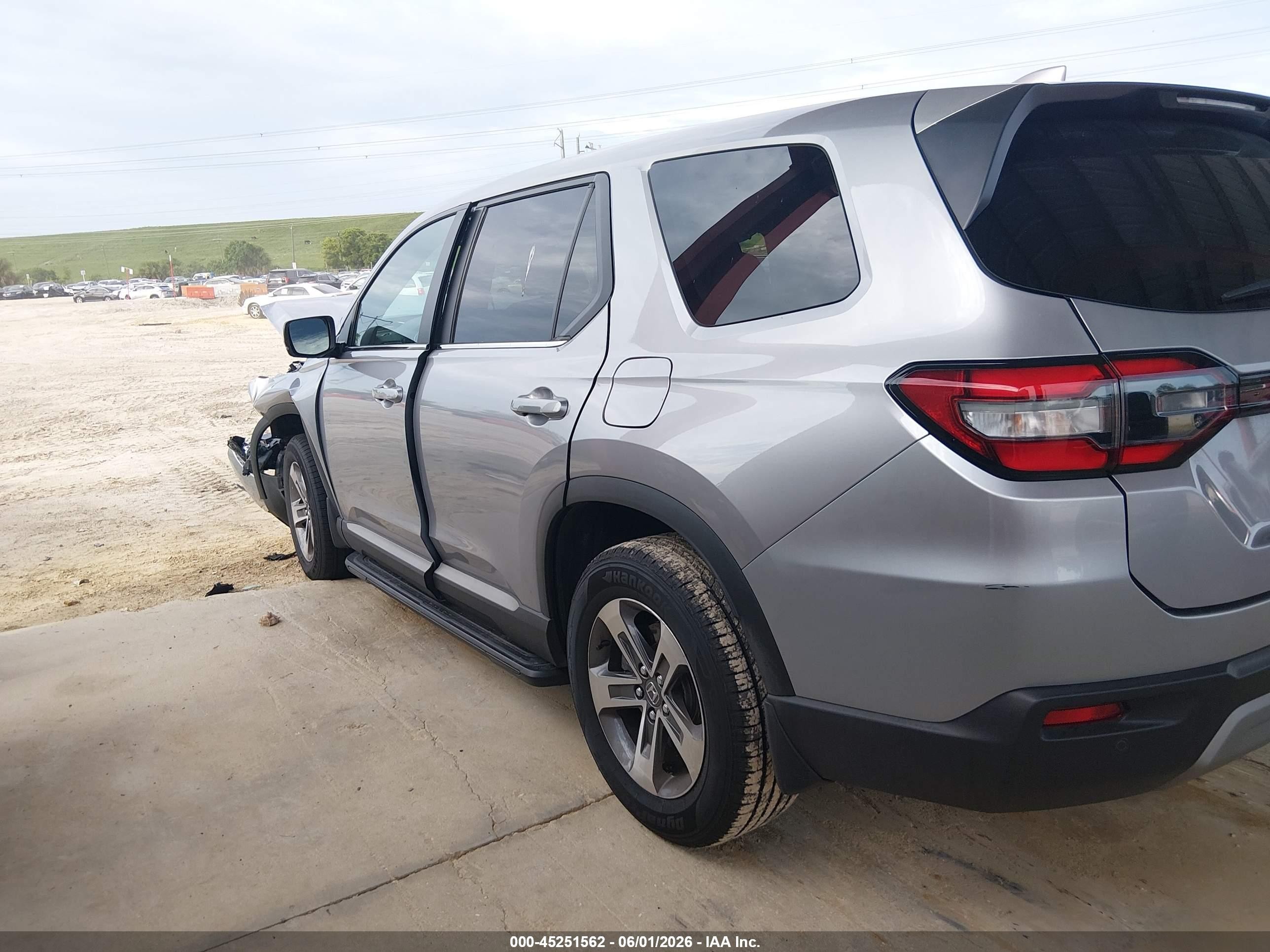 2024 Honda Pilot Ex-l 7 Passenger Gray vin: 5FNYG2H51RB002039