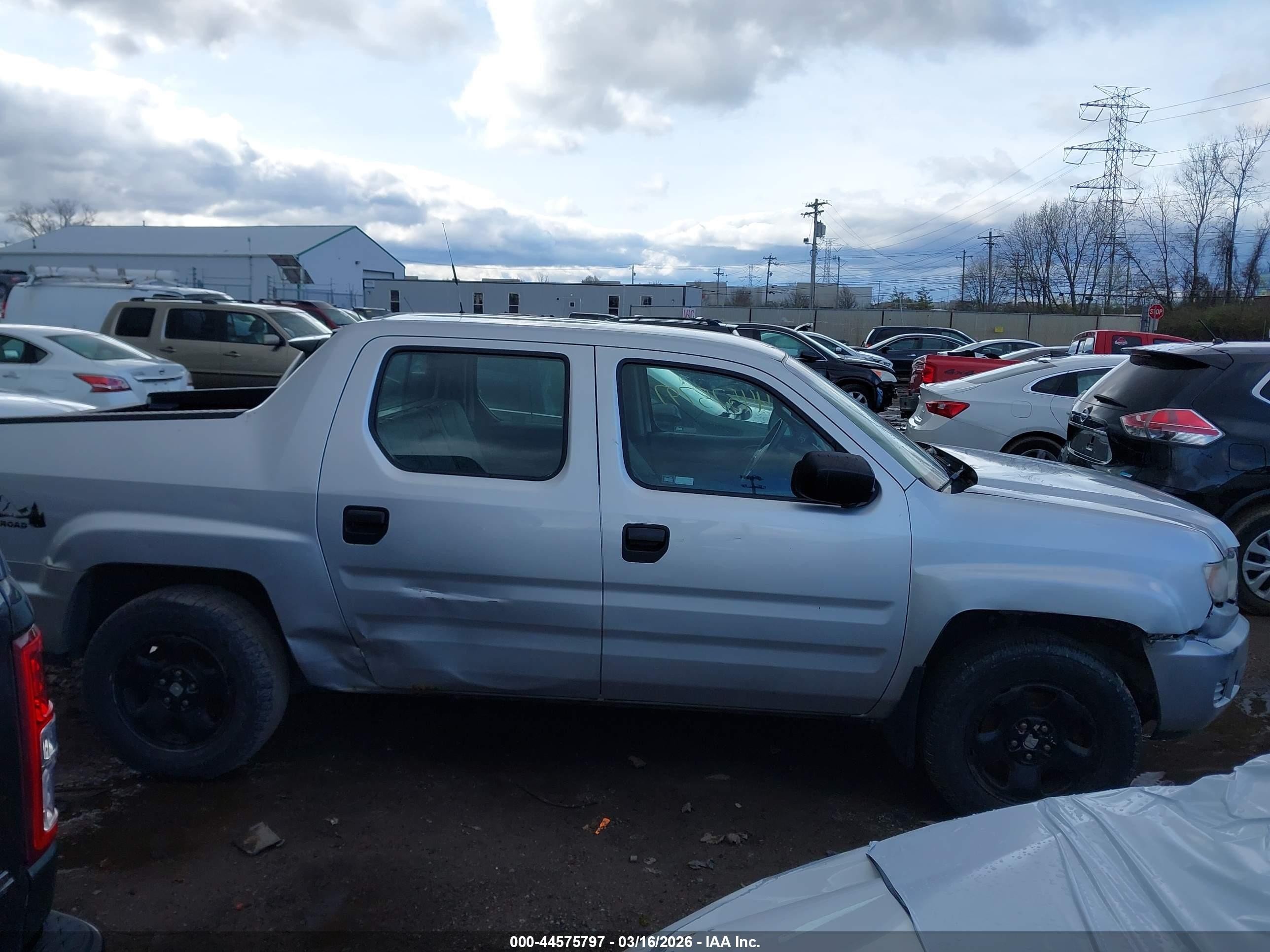 2009 Honda Ridgeline Rt Silver vin: 5FPYK16299B103225