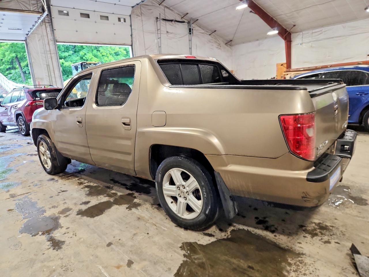 2009 Honda Ridgeline Rtl Silver vin: 5FPYK16519B104525