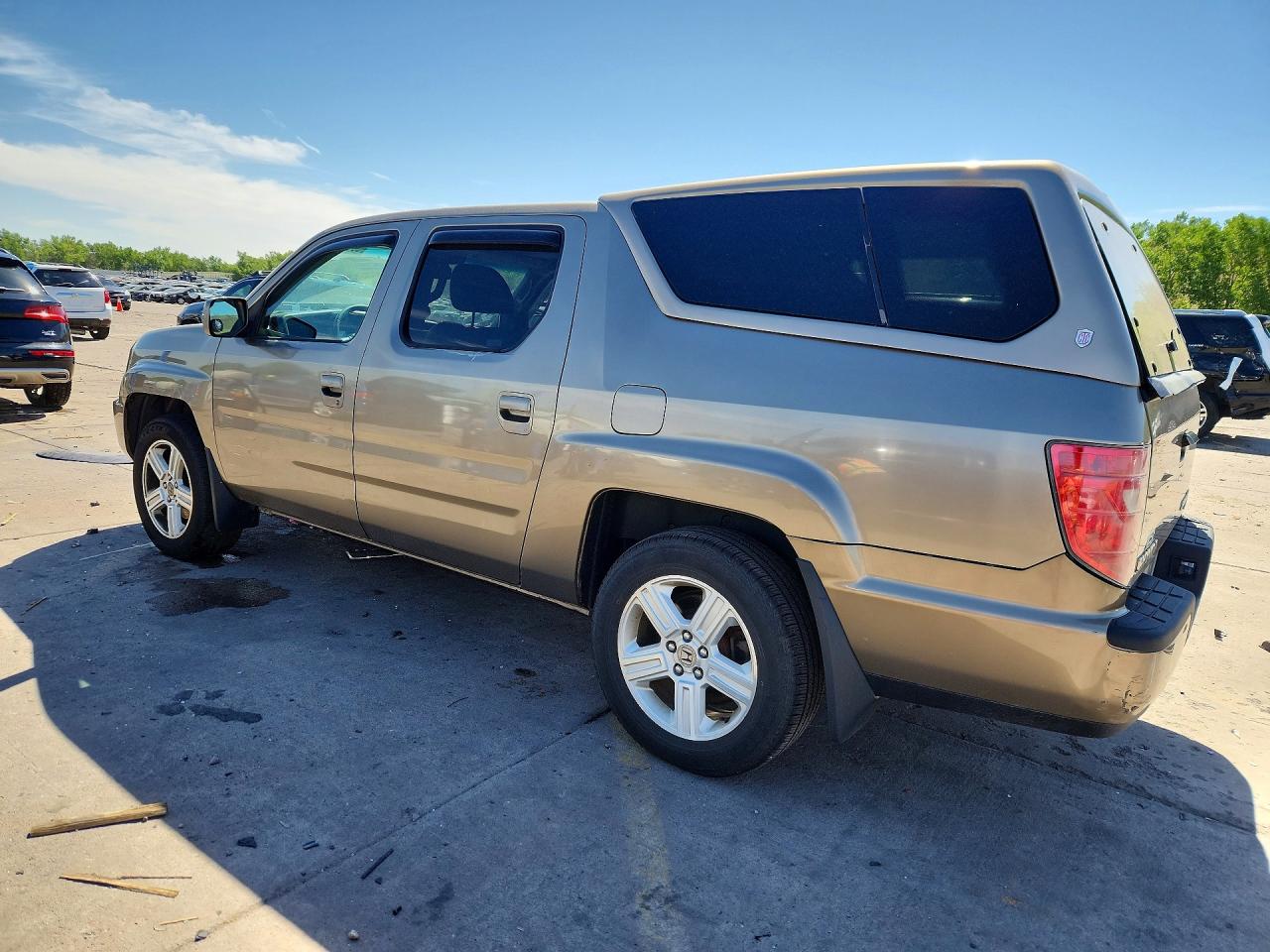2009 Honda Ridgeline Rtl Tan vin: 5FPYK16539B109418