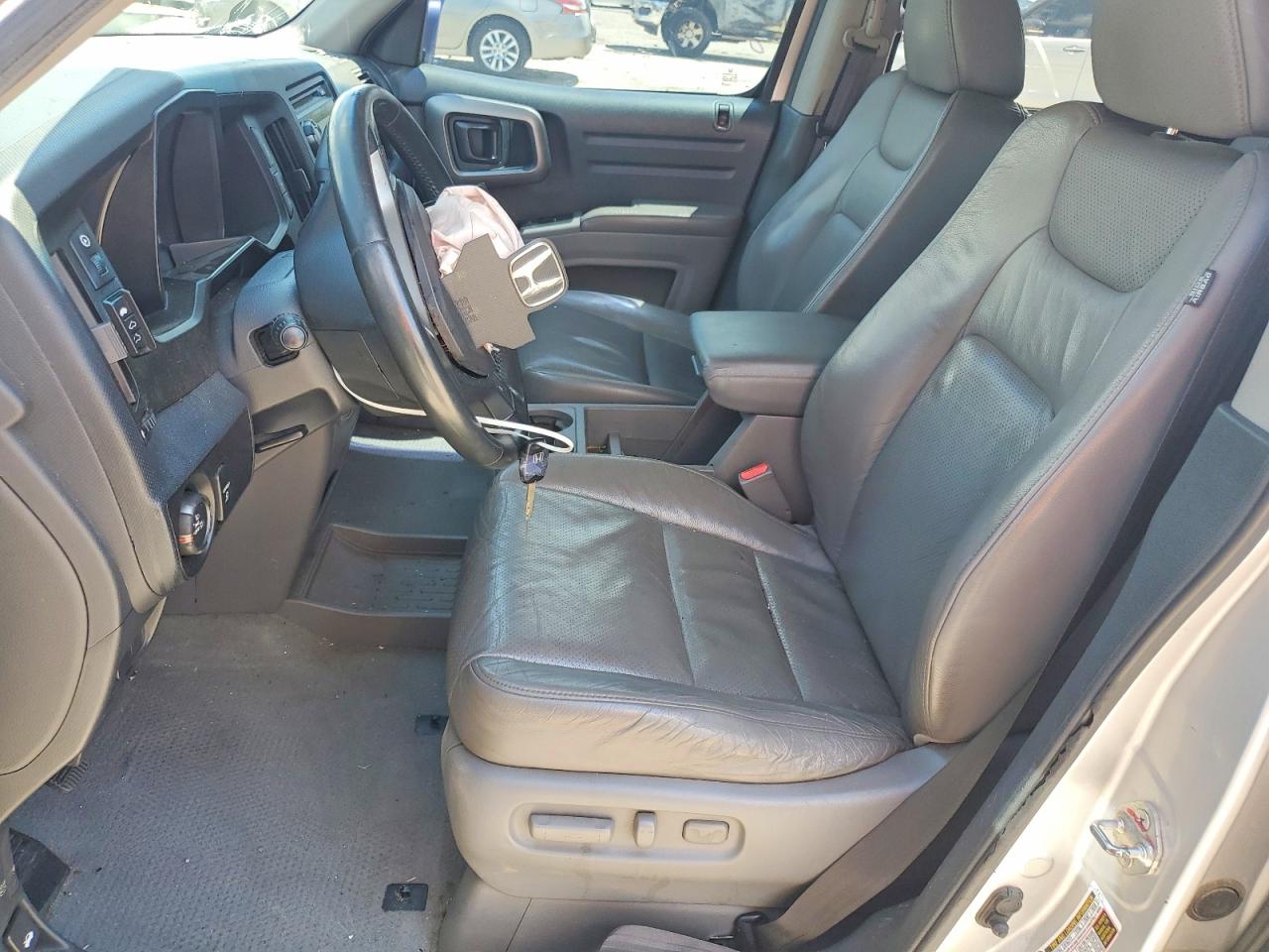2009 Honda Ridgeline Rtl Silver vin: 5FPYK16549B105278
