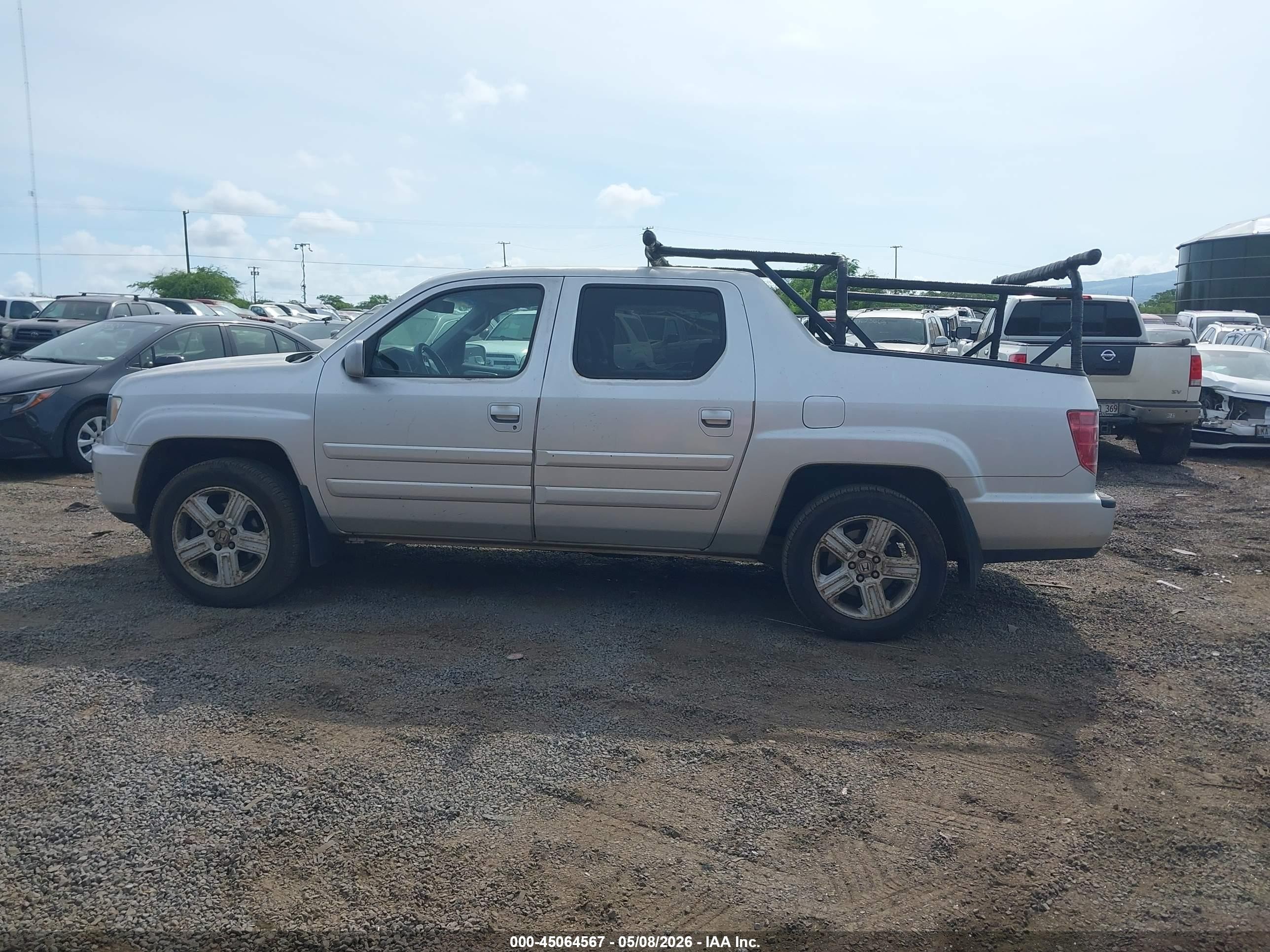 2009 Honda Ridgeline Rtl Silver vin: 5FPYK165X9B106998