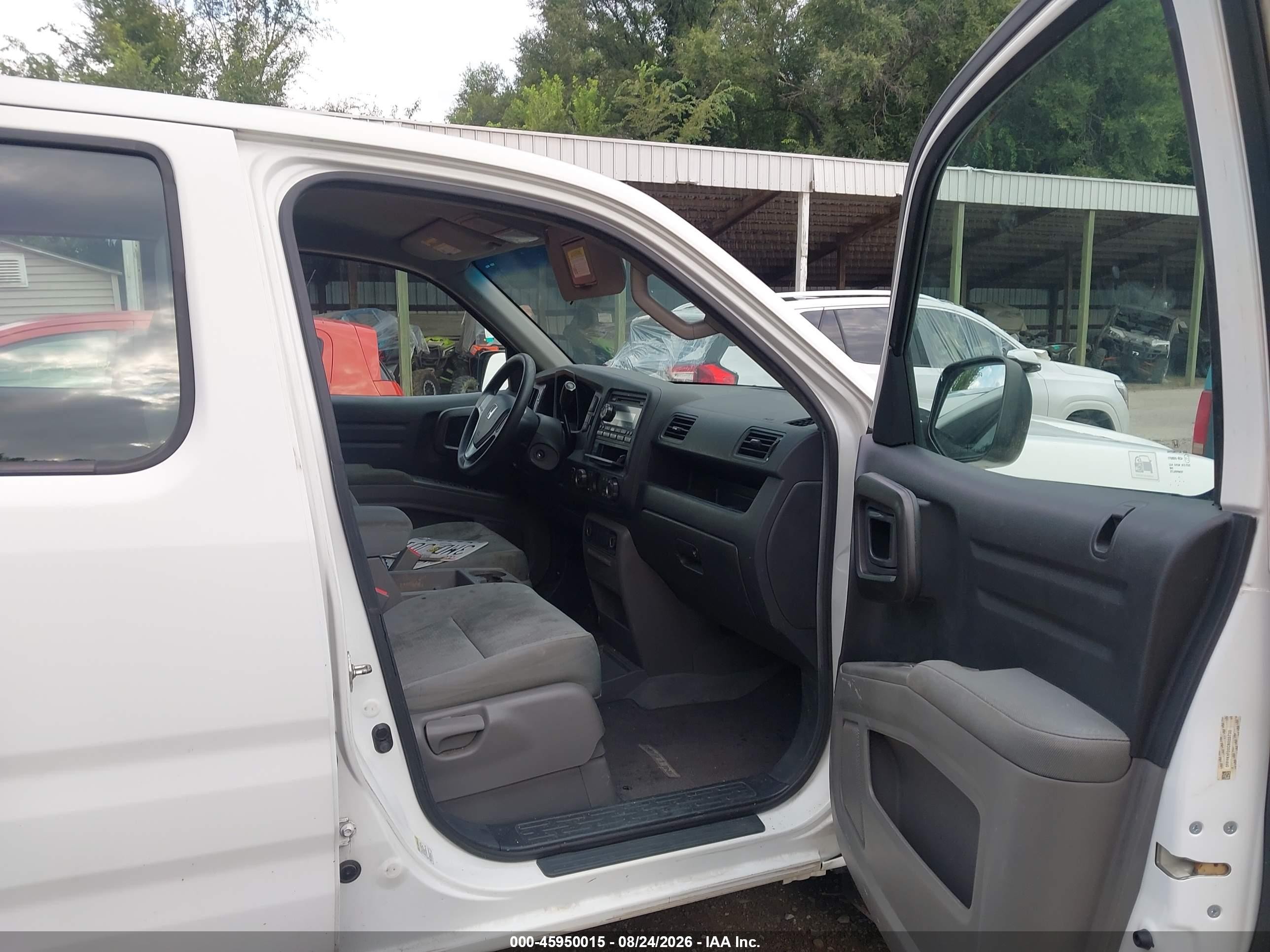 2012 Honda Ridgeline Rt White vin: 5FPYK1F20CB003733