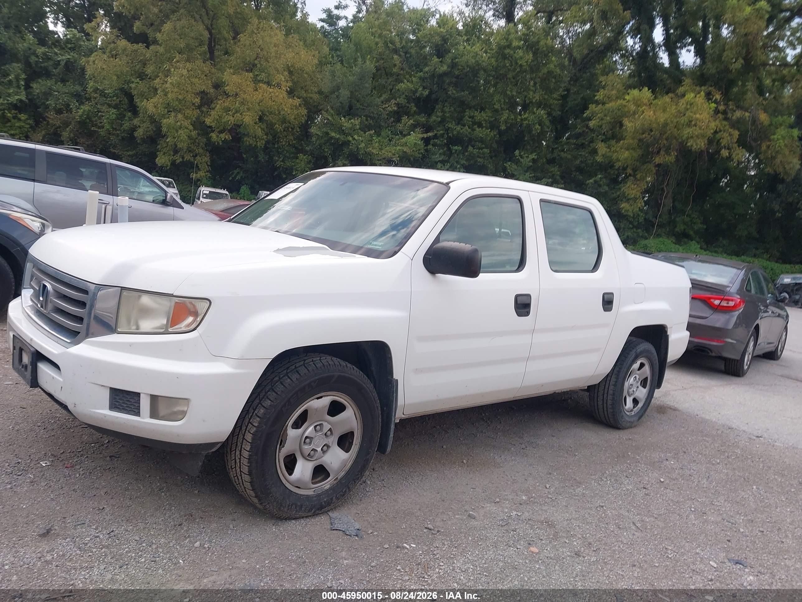 2012 Honda Ridgeline Rt White vin: 5FPYK1F20CB003733