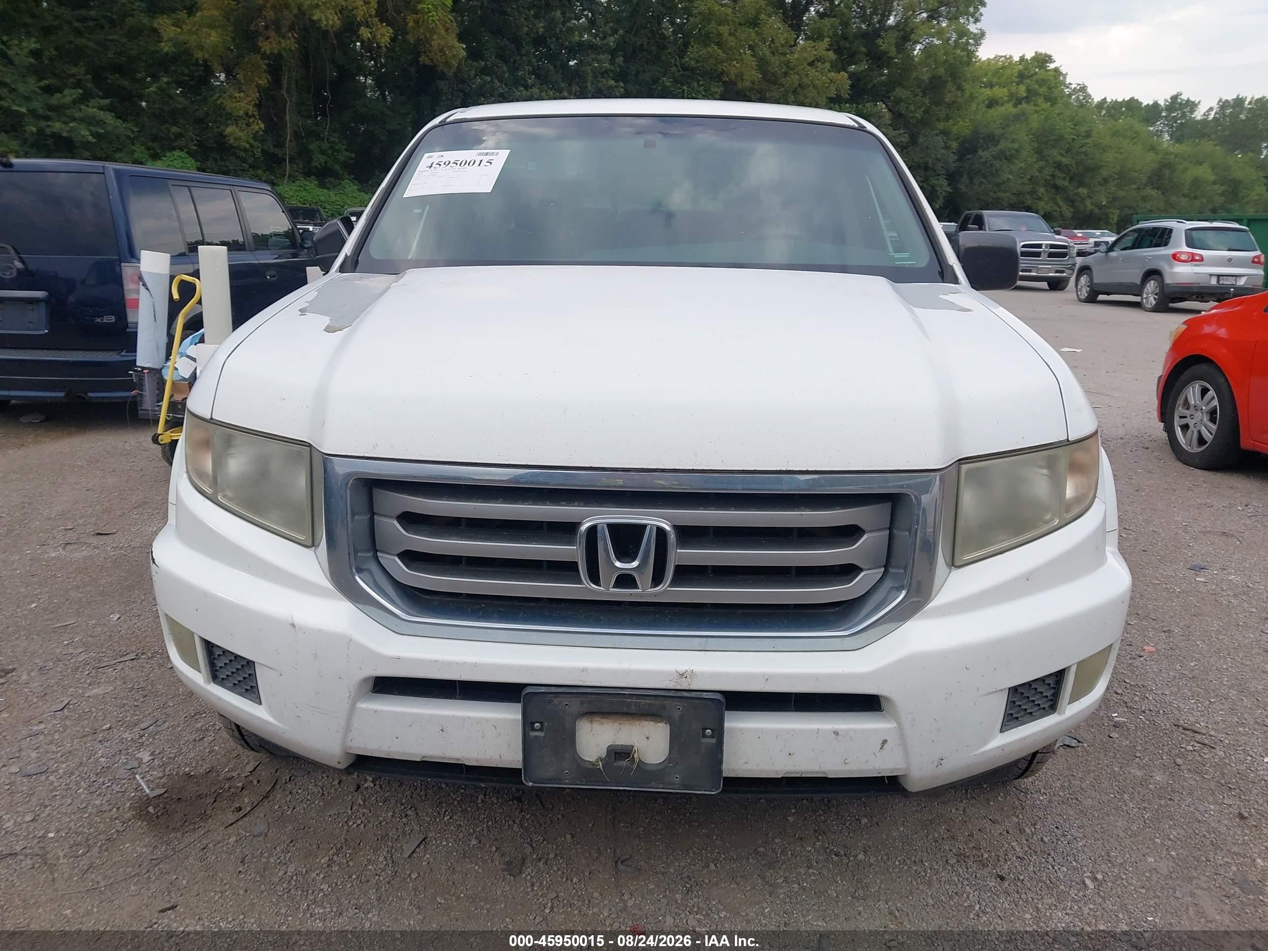 2012 Honda Ridgeline Rt White vin: 5FPYK1F20CB003733