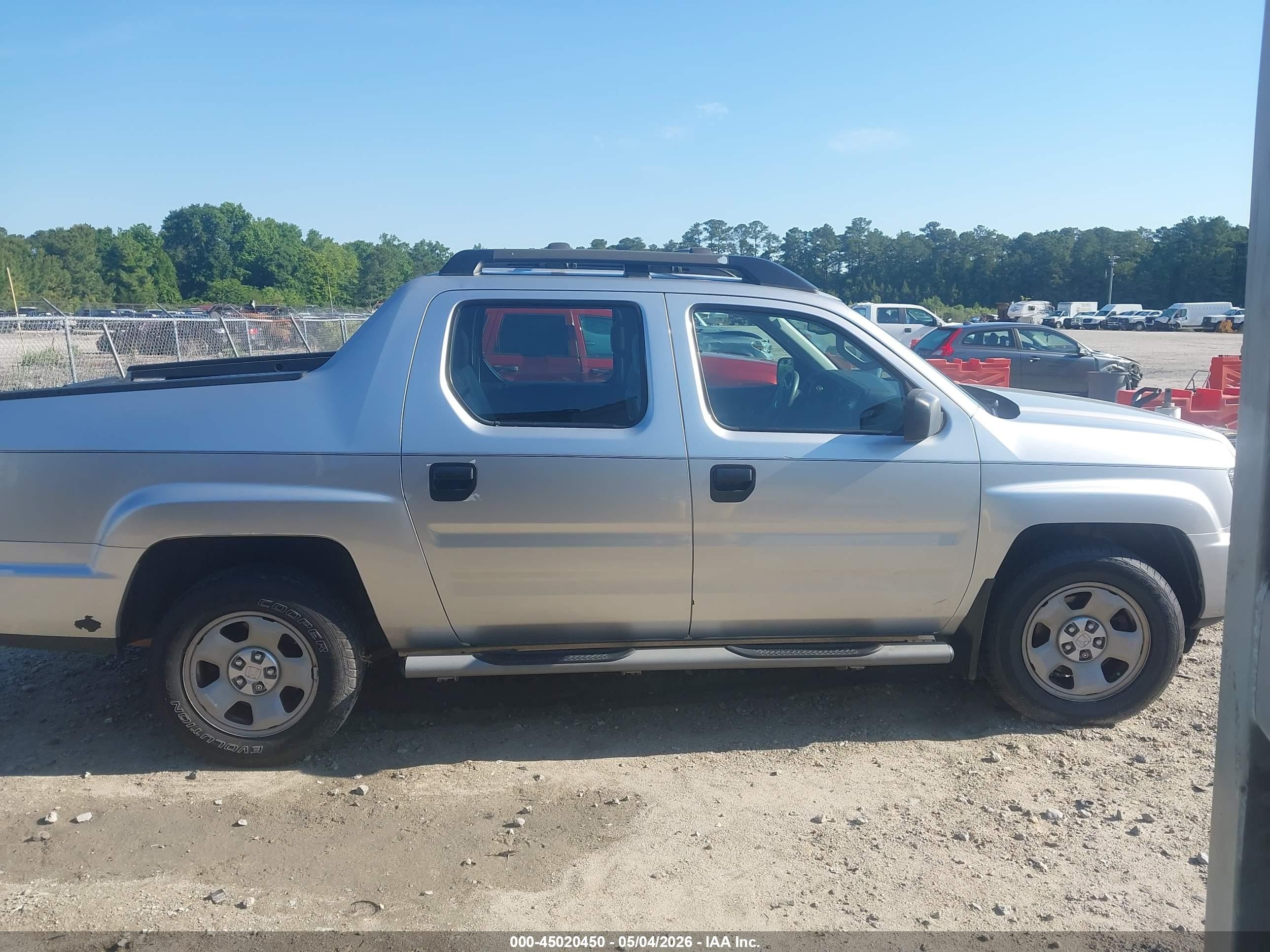 2013 Honda Ridgeline Rt Silver vin: 5FPYK1F20DB017536