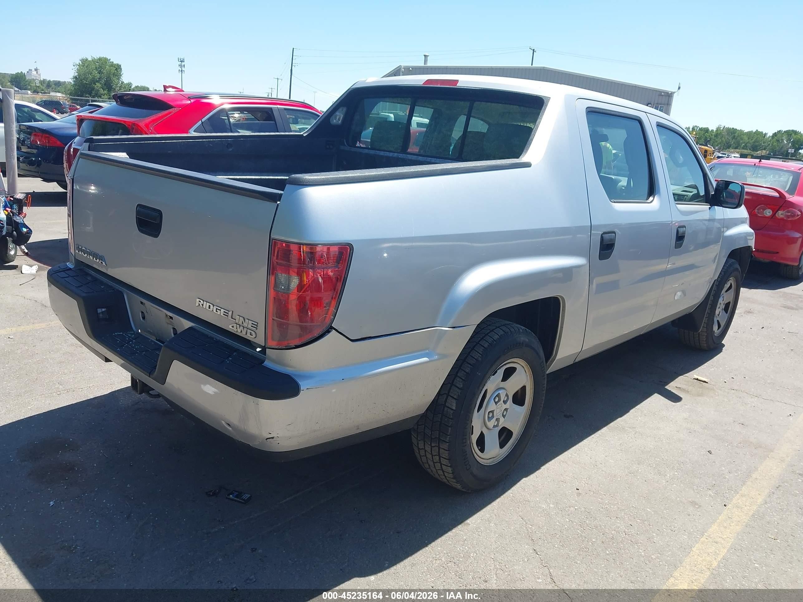 2011 Honda Ridgeline Rt Серебряный vin: 5FPYK1F21BB001567