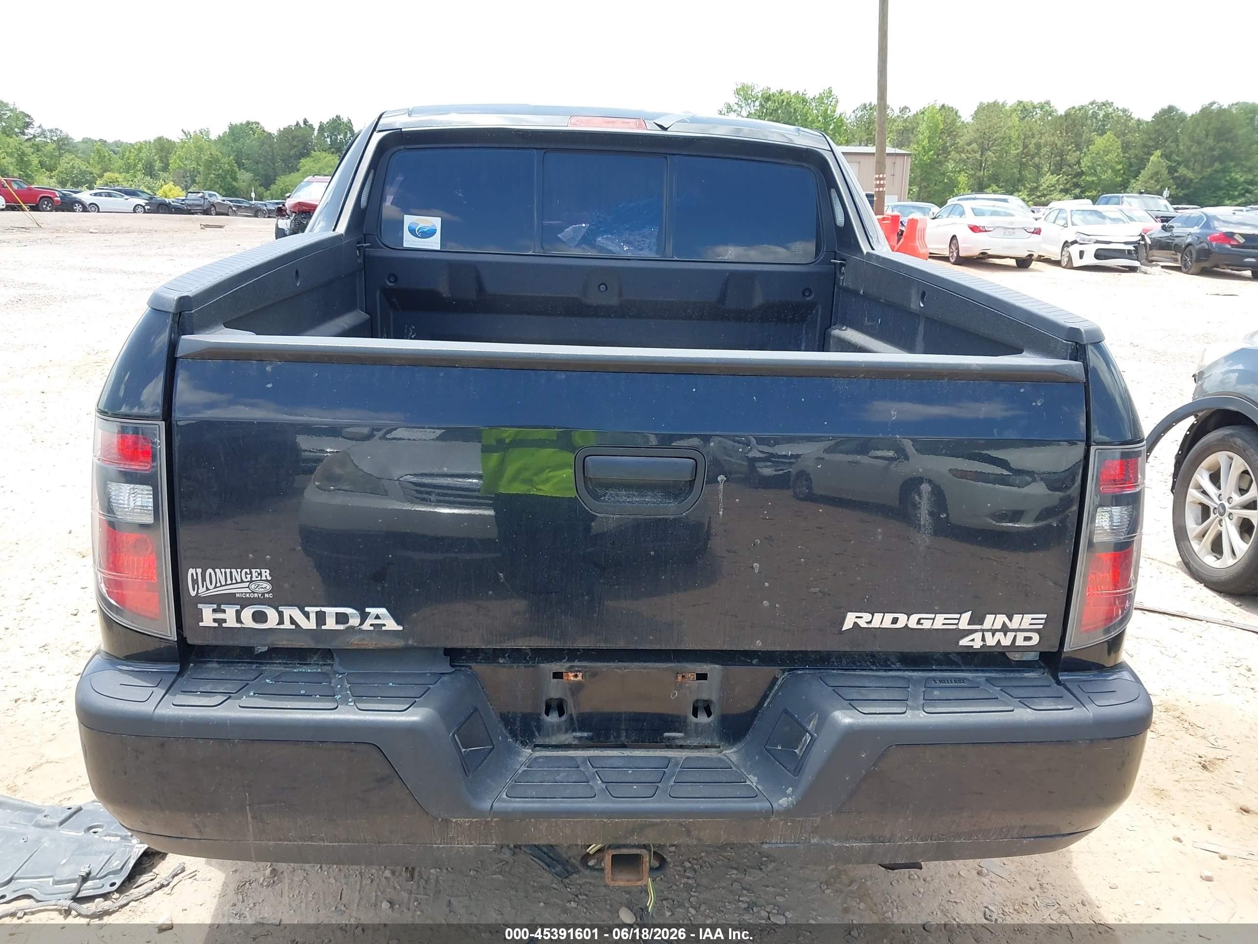 2011 Honda Ridgeline Rt Black vin: 5FPYK1F26BB009082