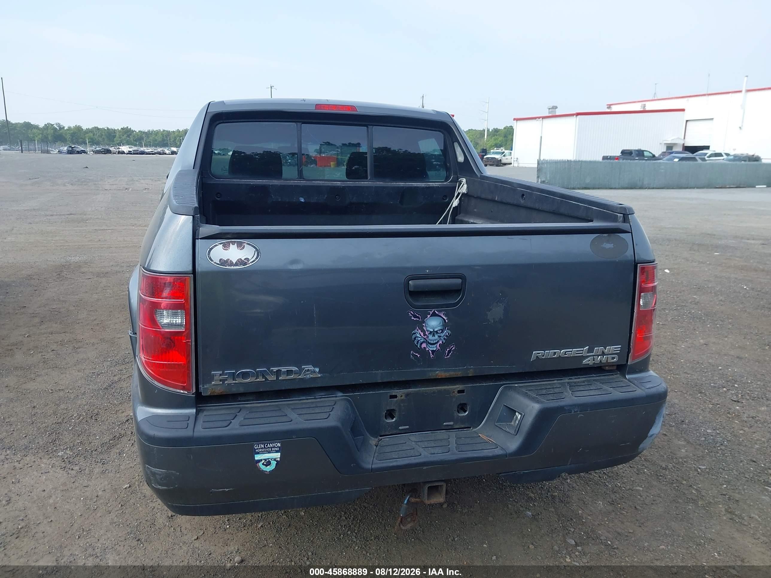 2011 Honda Ridgeline Rt Gray vin: 5FPYK1F28BB003008