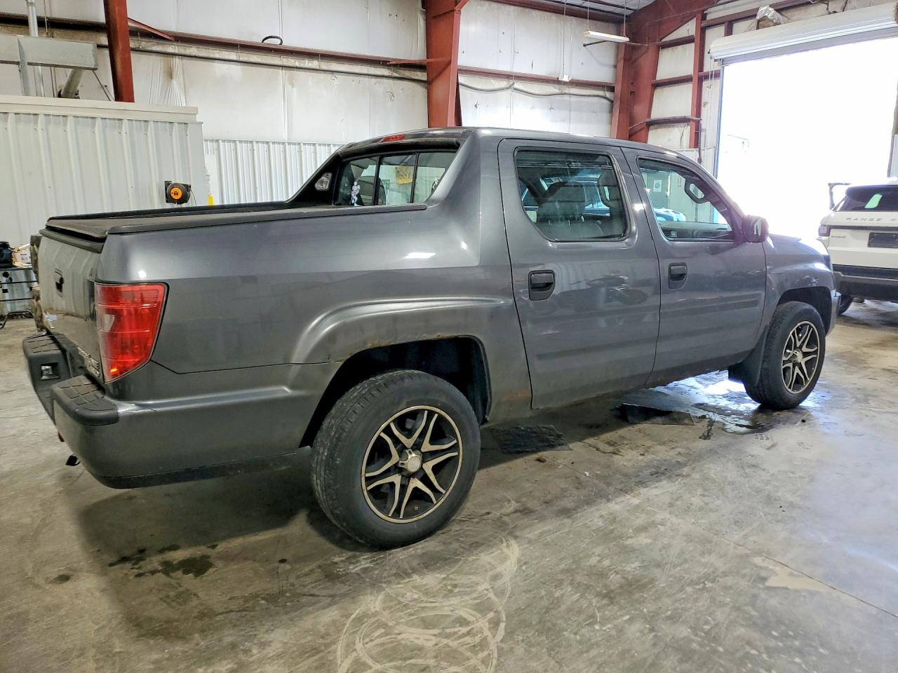 2011 Honda Ridgeline Rt Charcoal vin: 5FPYK1F28BB003218