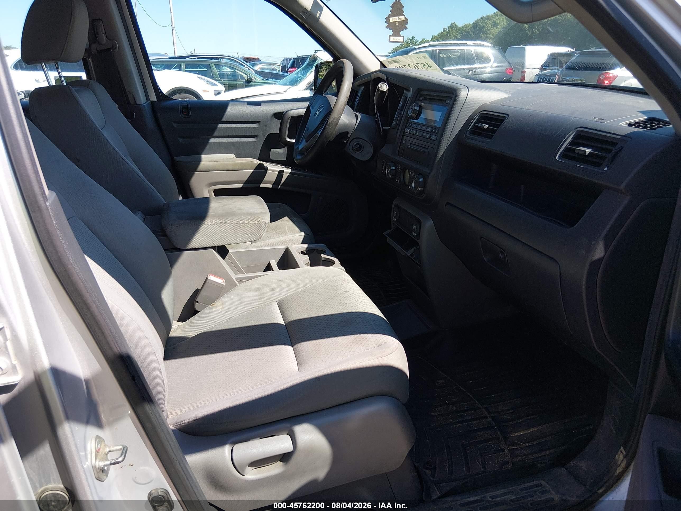 2013 Honda Ridgeline Rt Серебряный vin: 5FPYK1F2XDB008889
