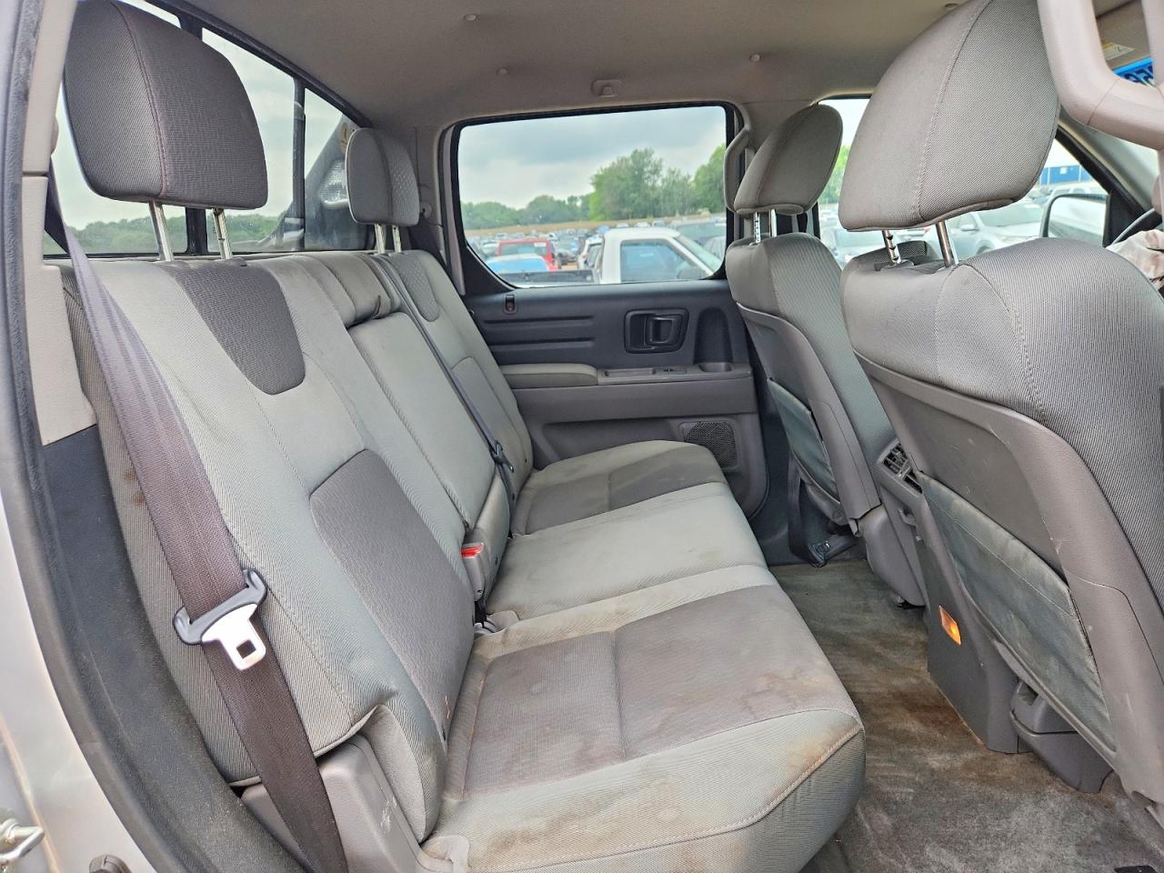 2011 Honda Ridgeline Rts Silver vin: 5FPYK1F43BB454963