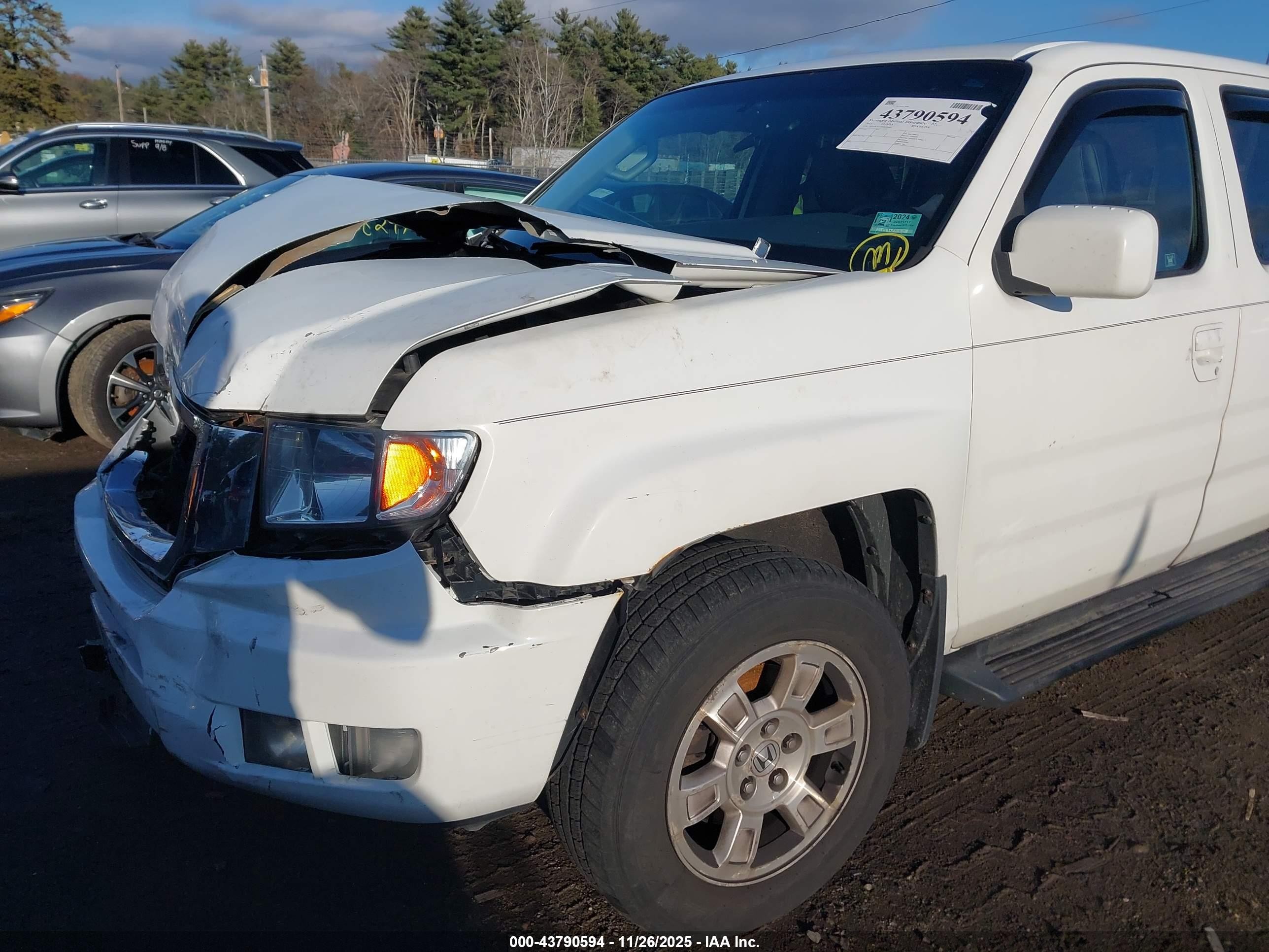2011 Honda Ridgeline Rts White vin: 5FPYK1F44BB452493
