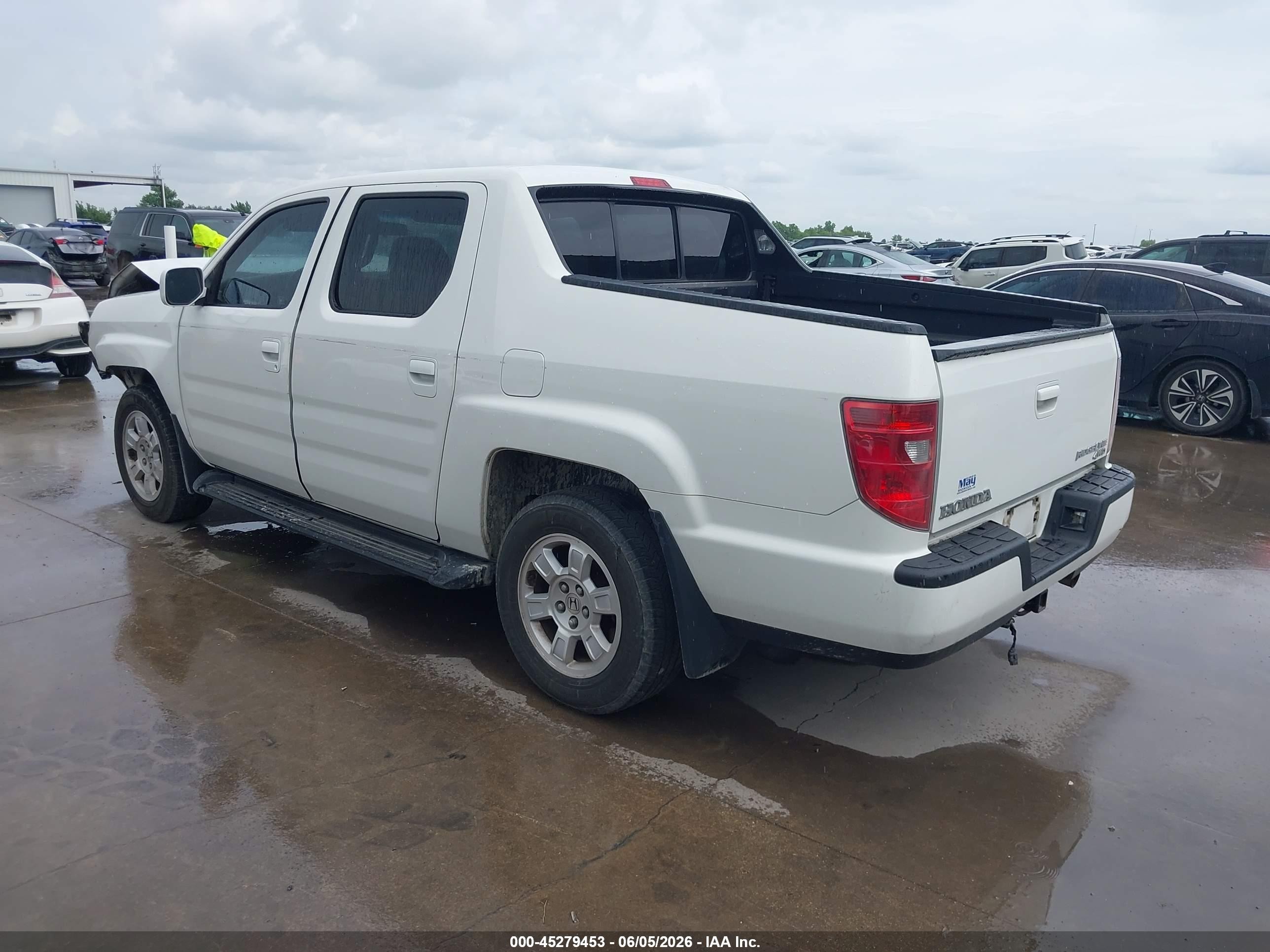 2011 Honda Ridgeline Rts White vin: 5FPYK1F45BB454169