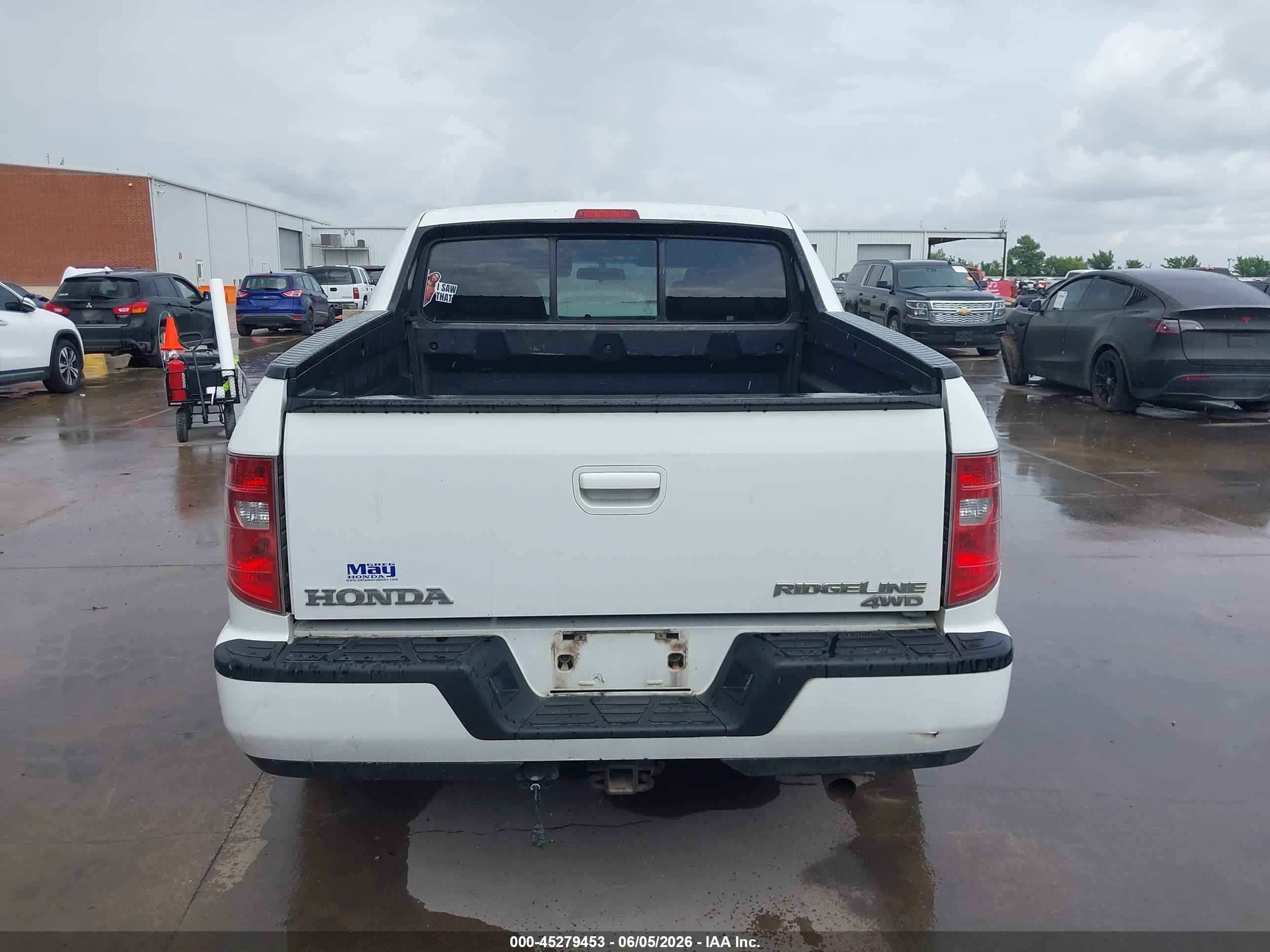 2011 Honda Ridgeline Rts White vin: 5FPYK1F45BB454169