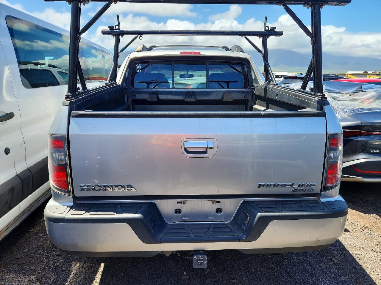 2013 Honda Ridgeline Sport Silver vin: 5FPYK1F45DB017274