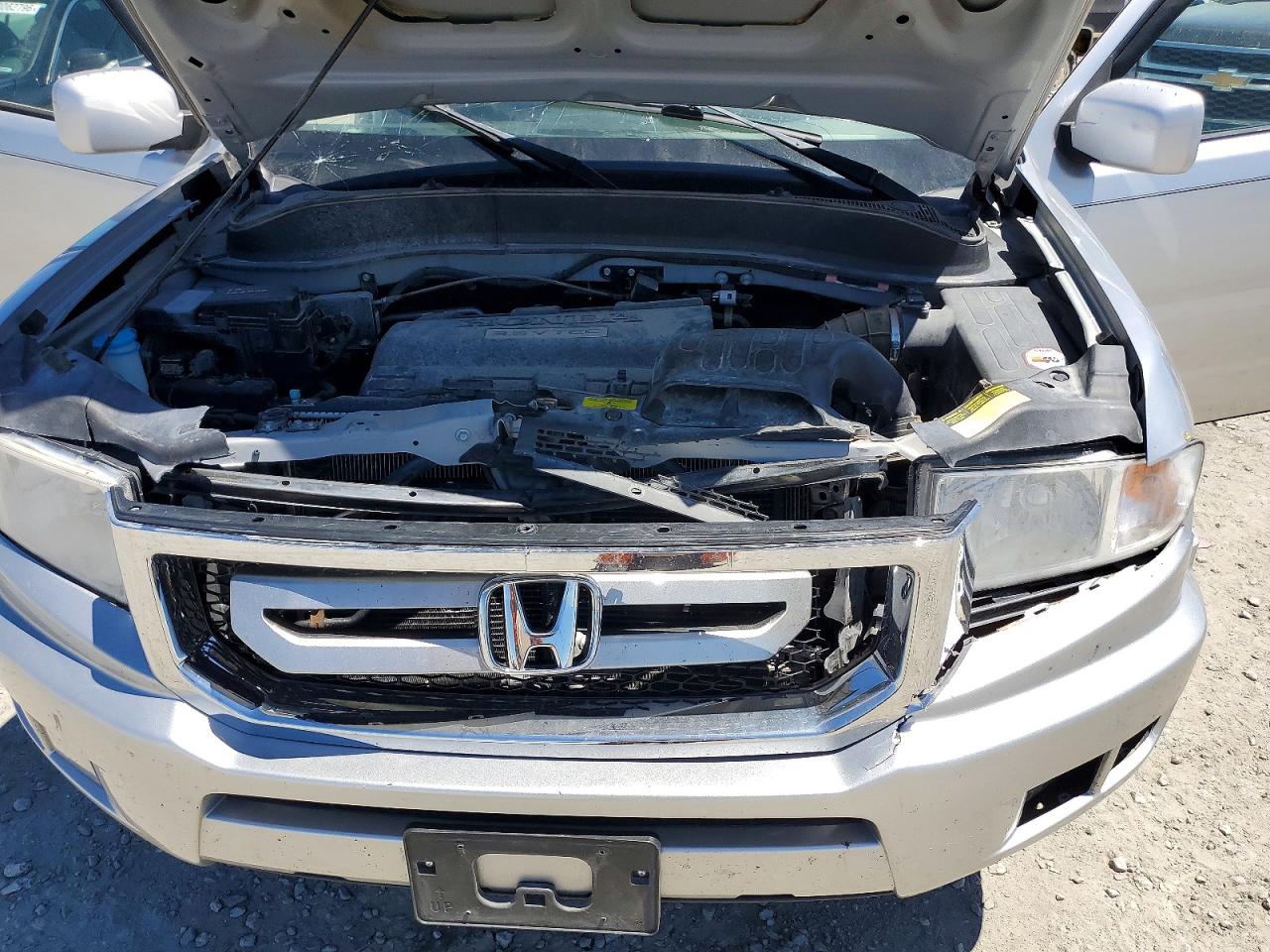 2010 Honda Ridgeline Rts Silver vin: 5FPYK1F46AB003458