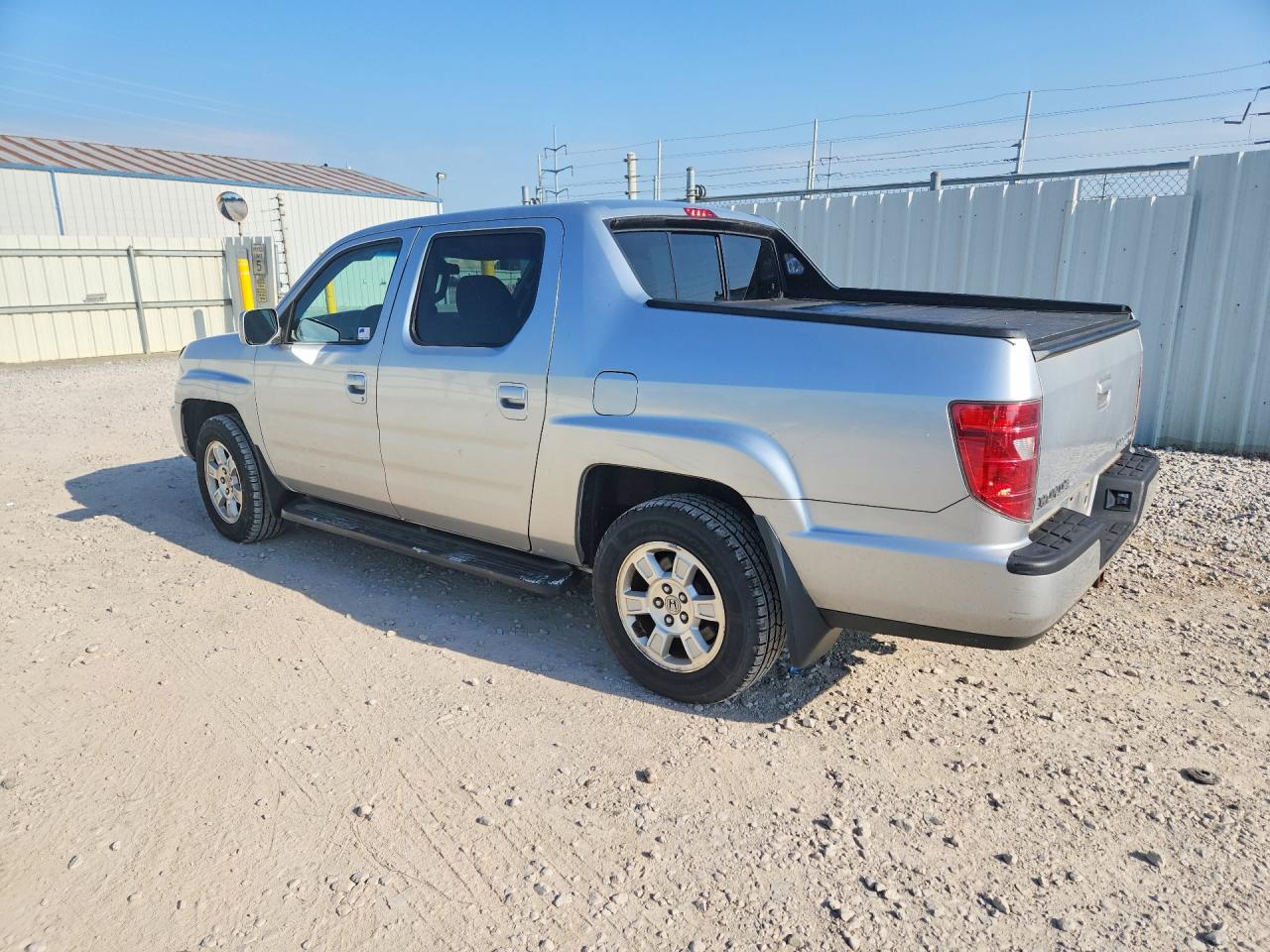 2011 Honda Ridgeline Rts Silver vin: 5FPYK1F46BB009441