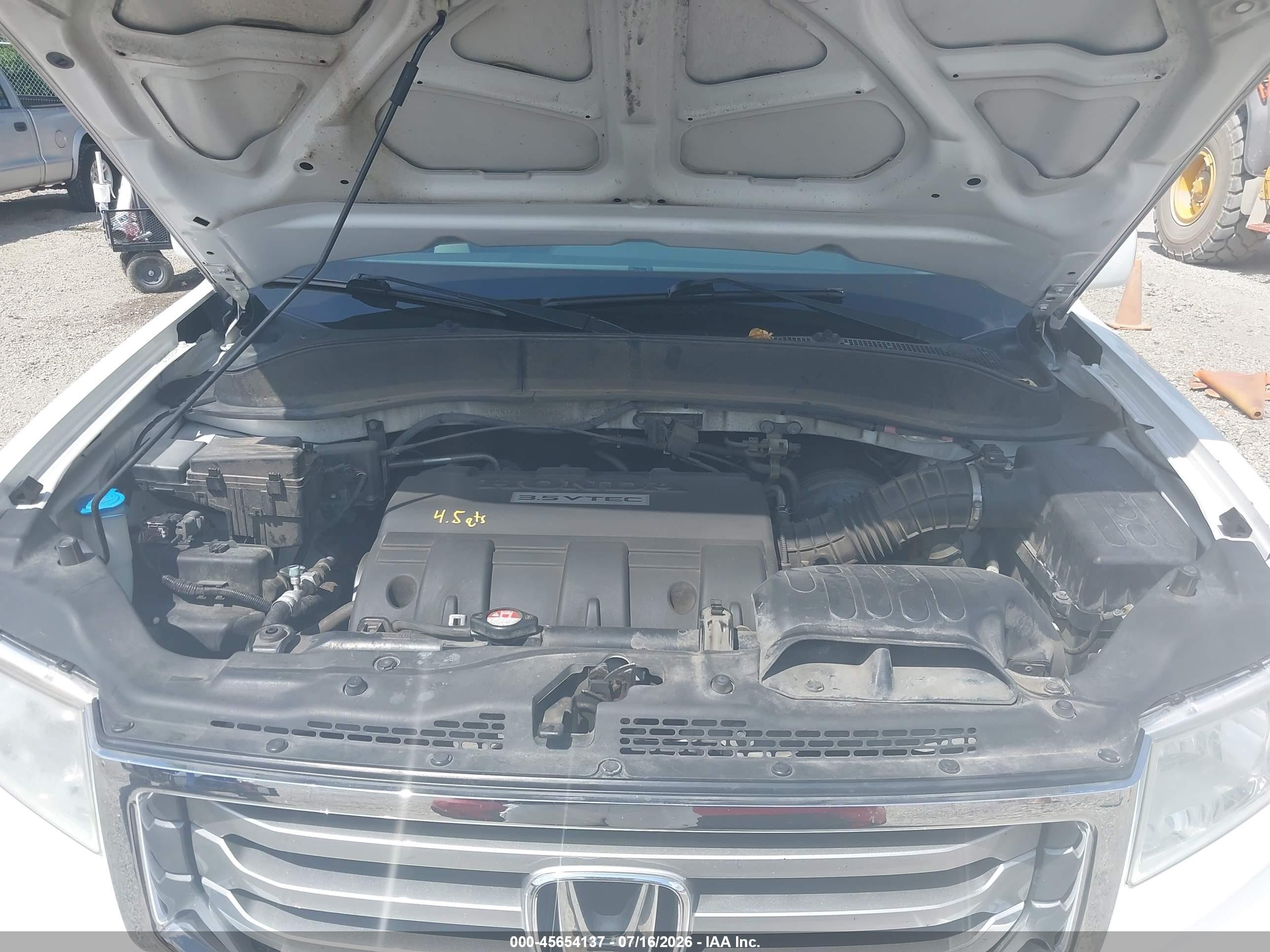 2013 Honda Ridgeline Rts White vin: 5FPYK1F46DB001634