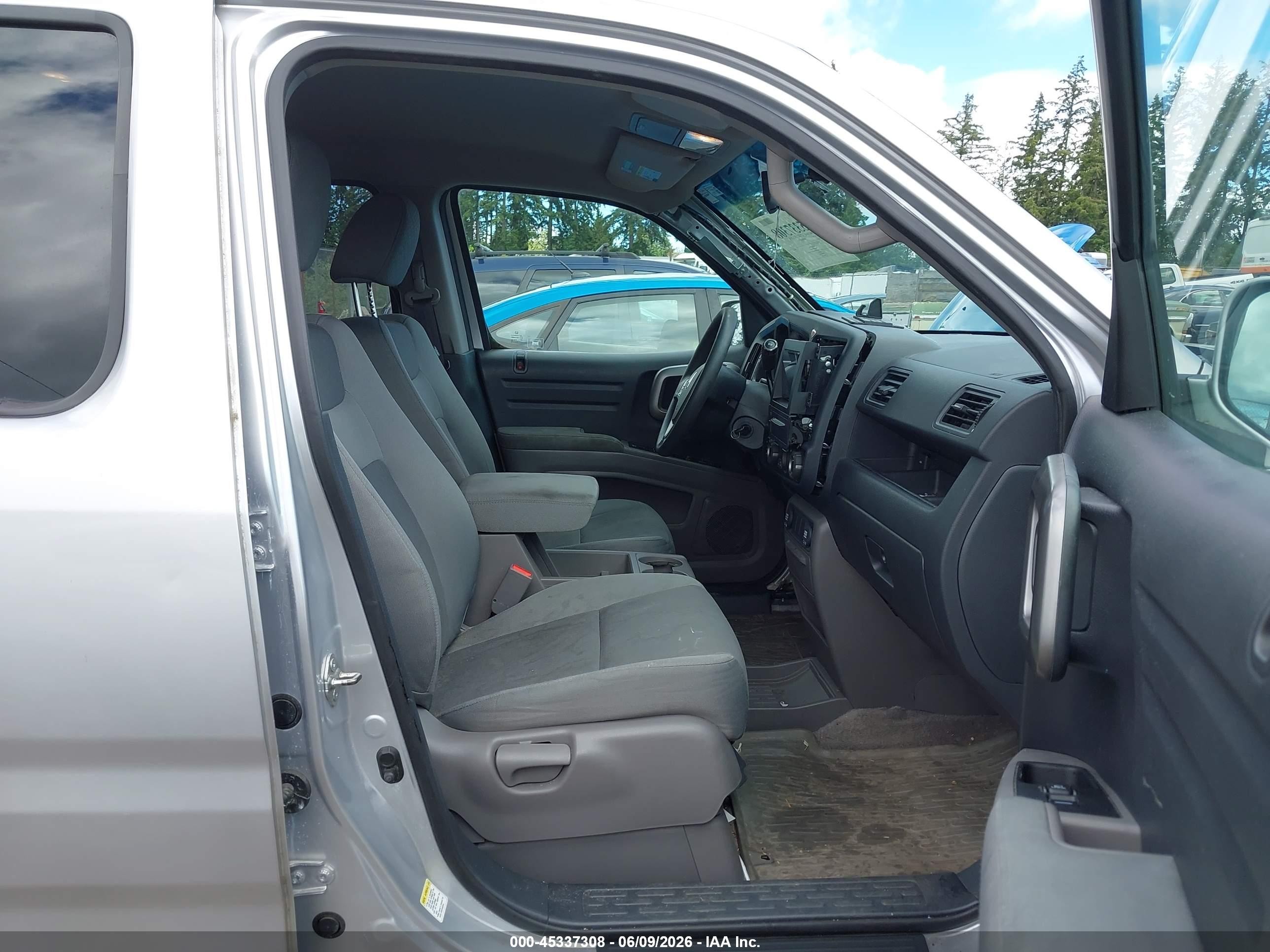2012 Honda Ridgeline Rts Silver vin: 5FPYK1F4XCB455853