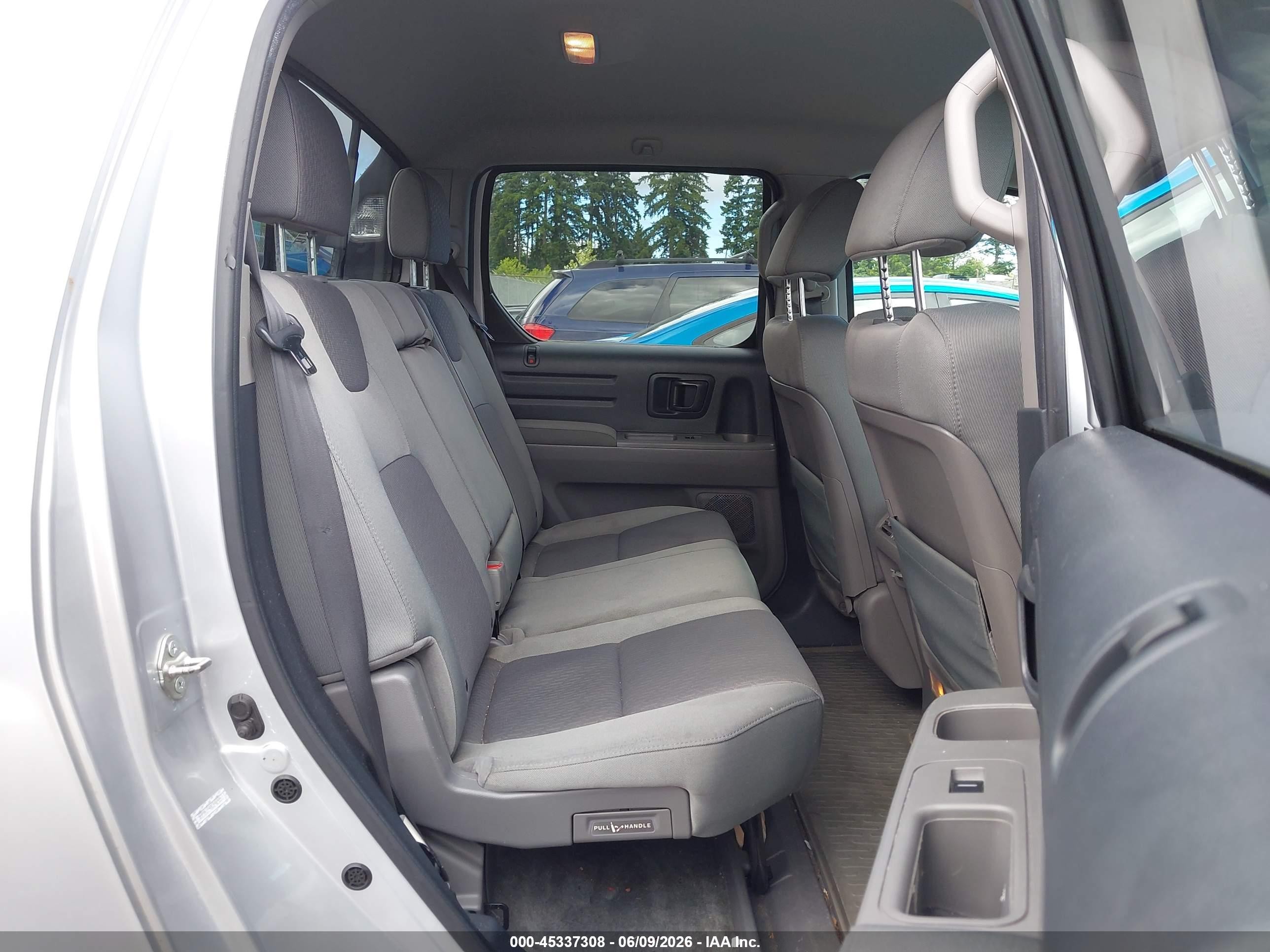 2012 Honda Ridgeline Rts Silver vin: 5FPYK1F4XCB455853