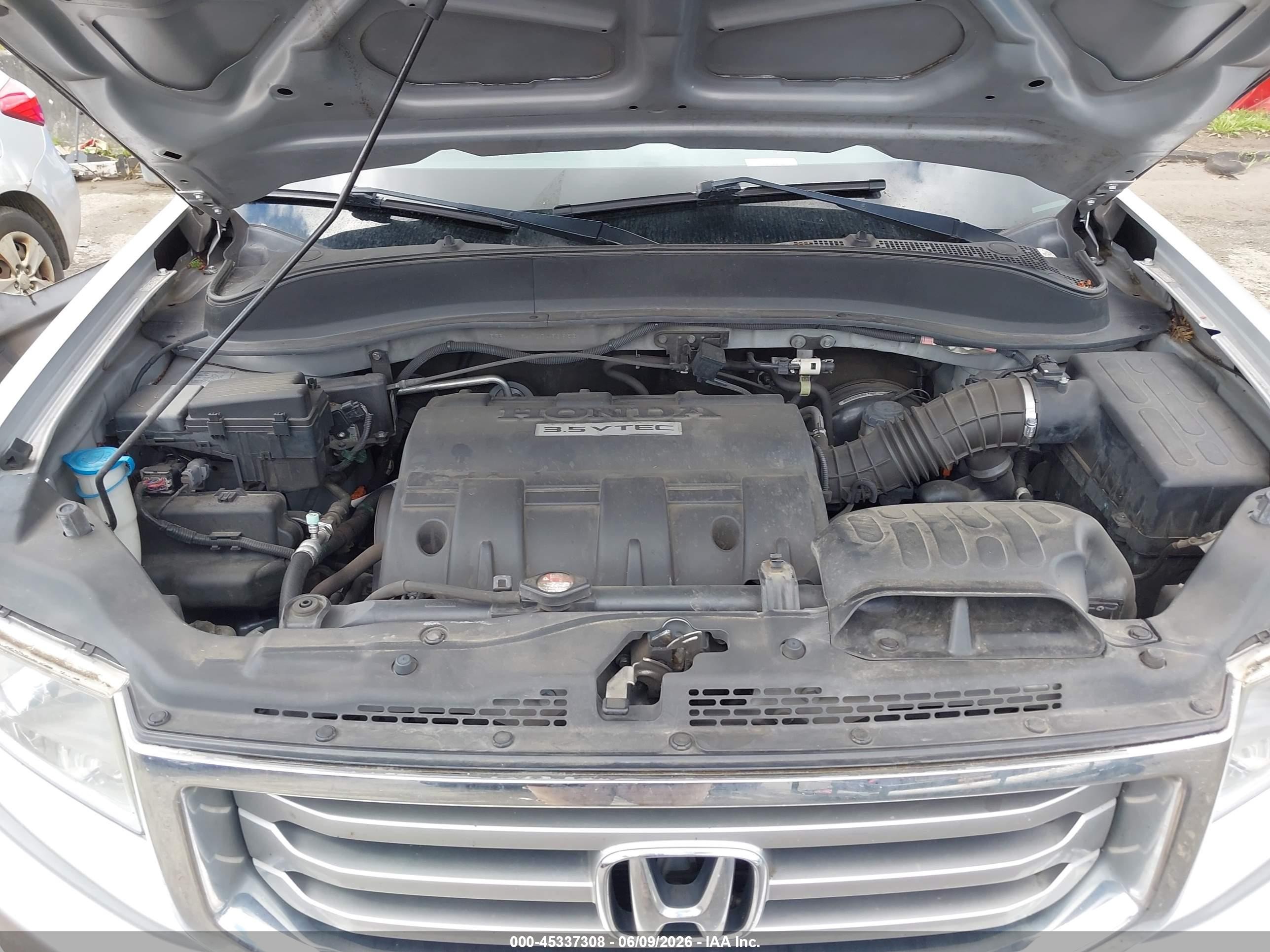 2012 Honda Ridgeline Rts Silver vin: 5FPYK1F4XCB455853