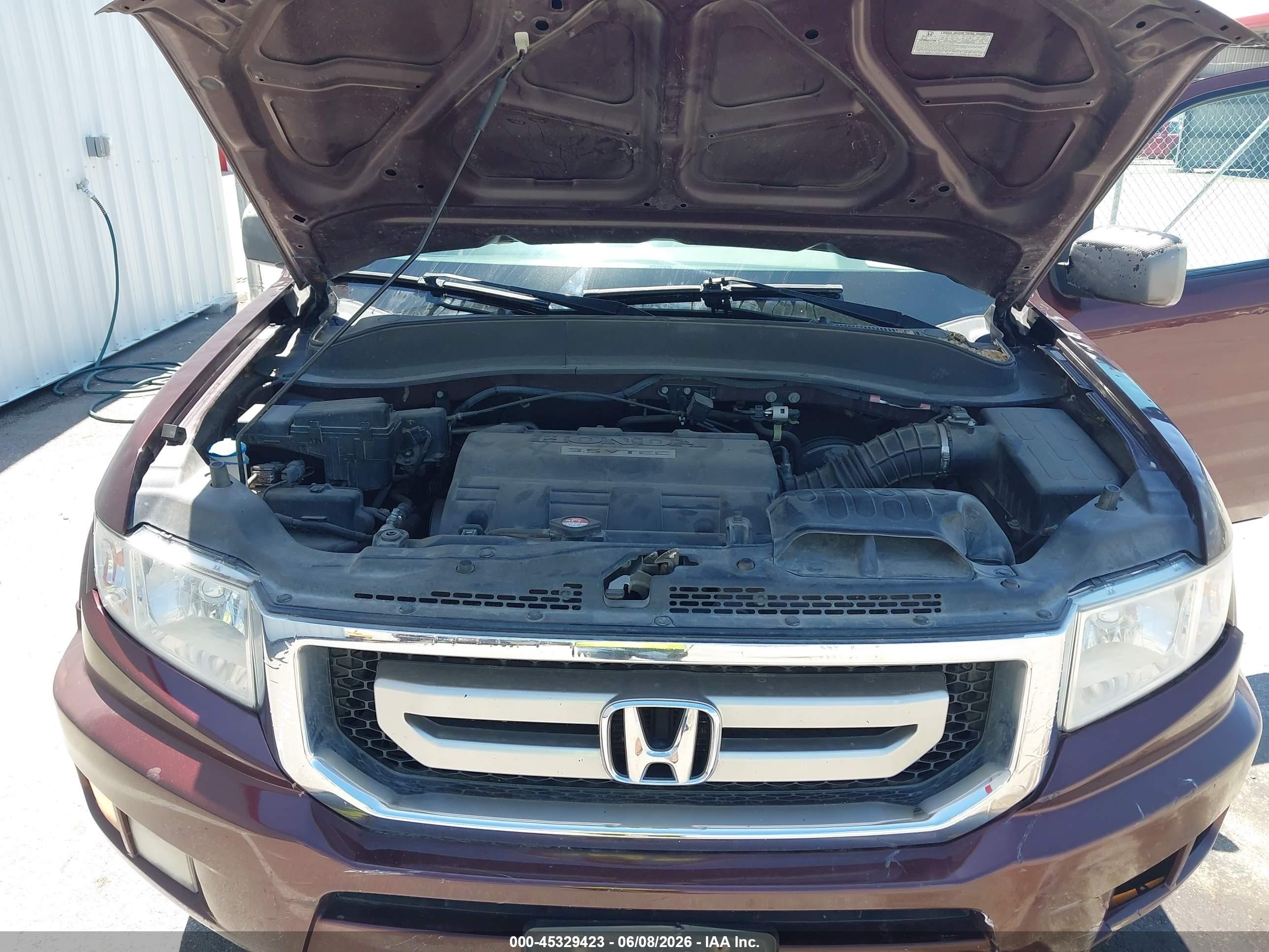 2010 Honda Ridgeline Rtl Maroon vin: 5FPYK1F50AB002606