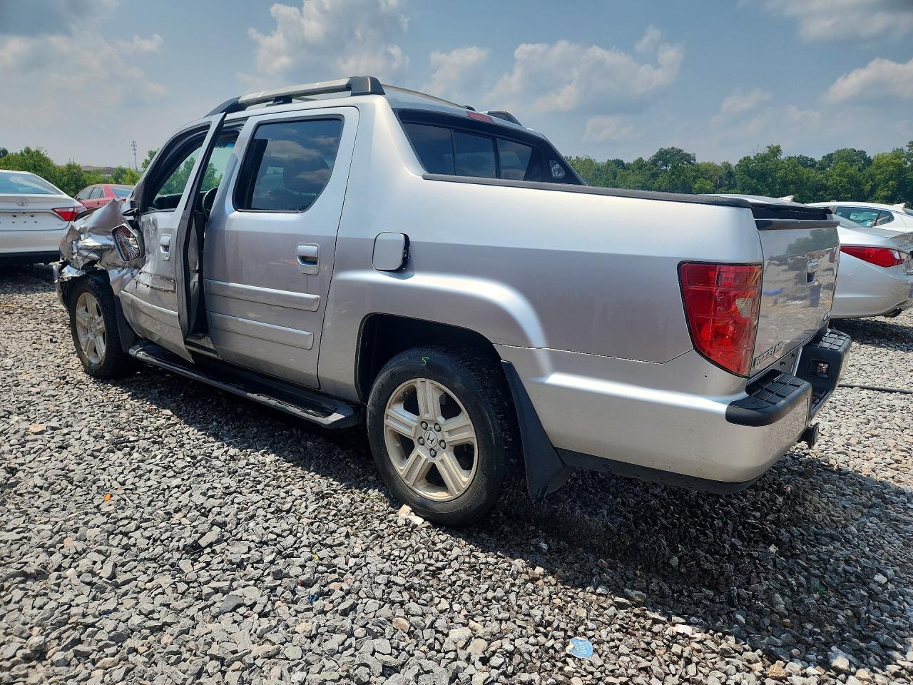 2011 Honda Ridgeline Rtl Silver vin: 5FPYK1F50BB007273