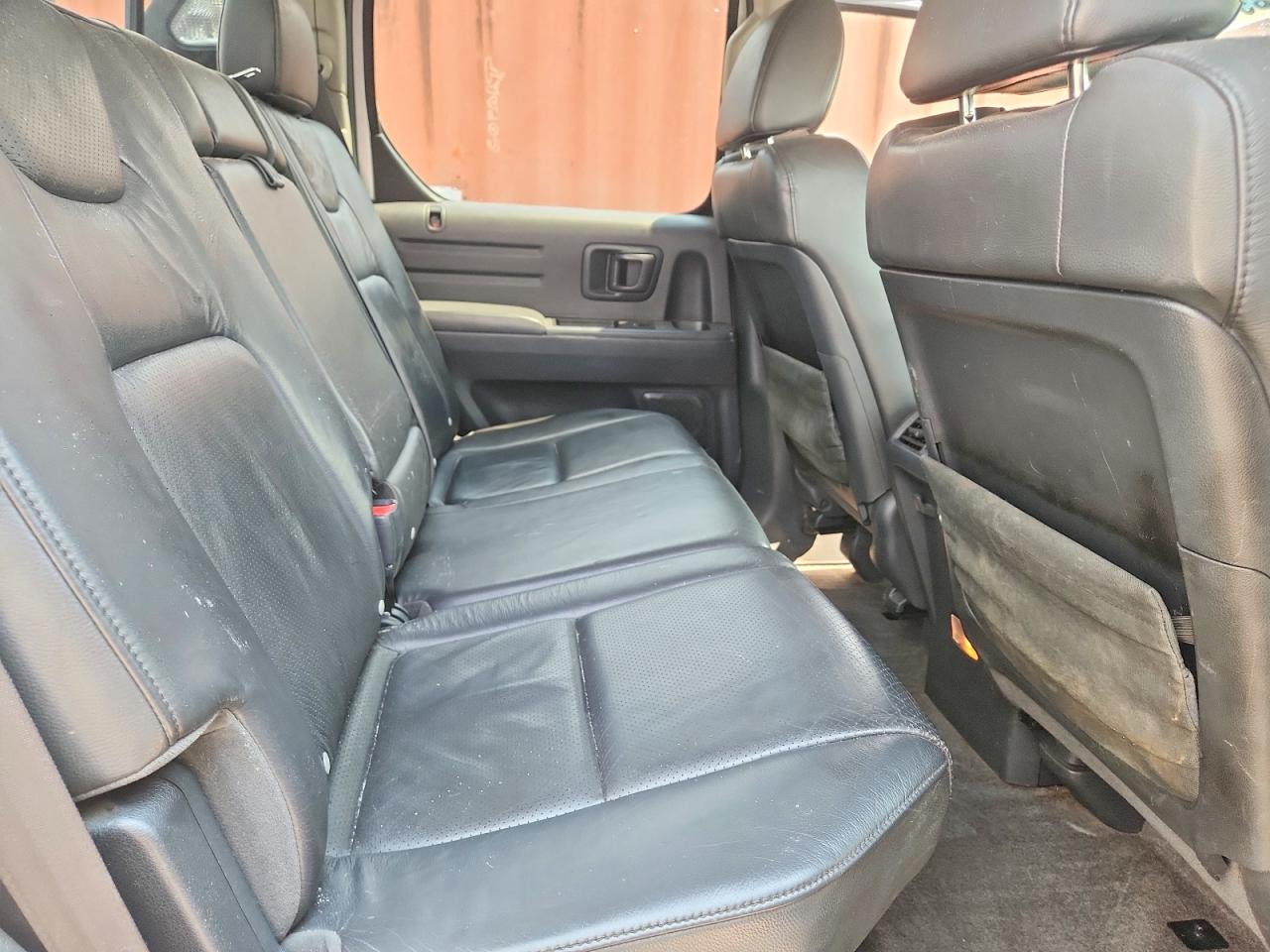 2011 Honda Ridgeline Rtl Silver vin: 5FPYK1F50BB007273