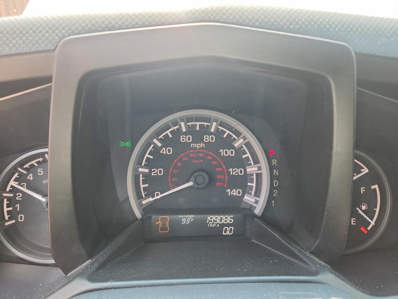 2011 Honda Ridgeline Rtl Silver vin: 5FPYK1F50BB007273