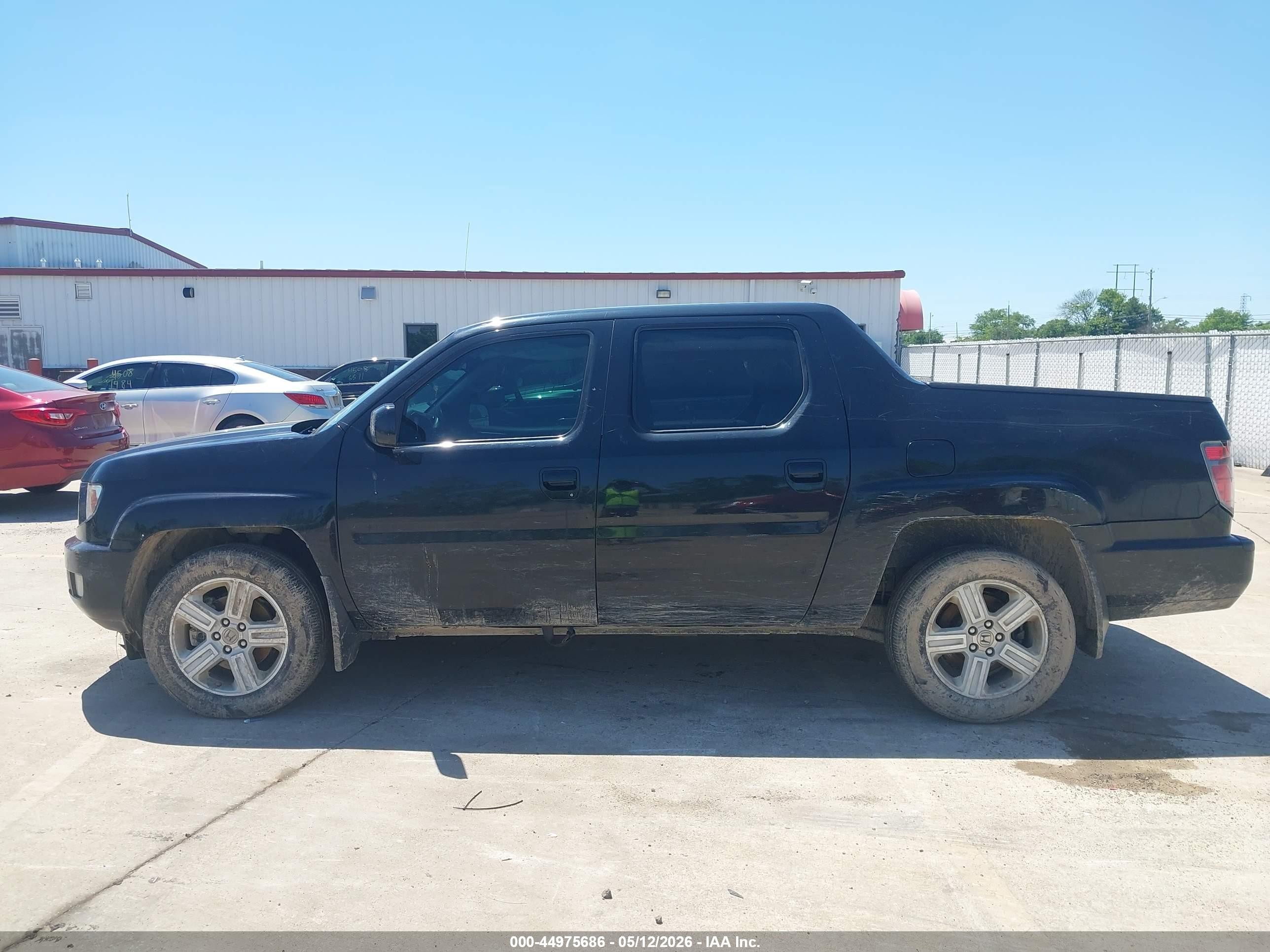 2013 Honda Ridgeline Rtl Black vin: 5FPYK1F50DB008846