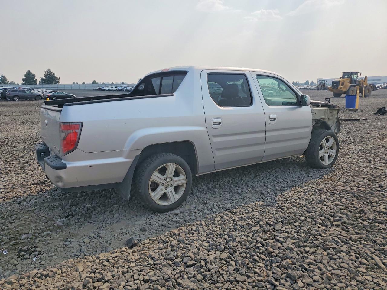 2013 Honda Ridgeline Rtl Silver vin: 5FPYK1F50DB019054