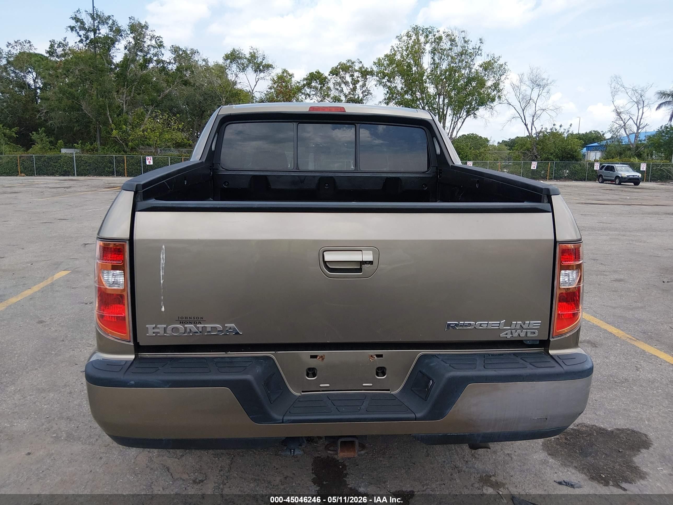 2011 Honda Ridgeline Rtl Beige vin: 5FPYK1F51BB009985