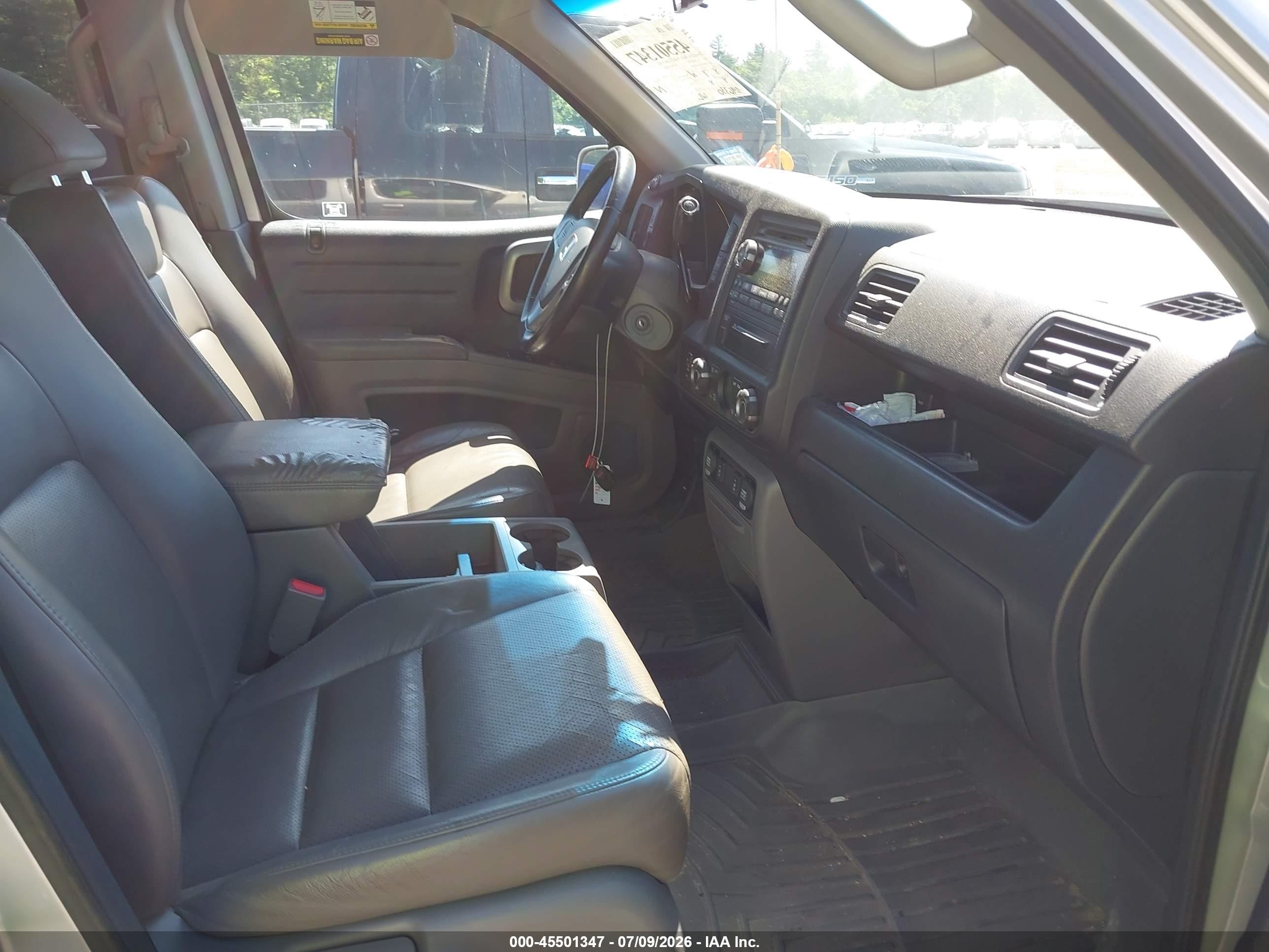 2012 Honda Ridgeline Rtl Silver vin: 5FPYK1F51CB452218