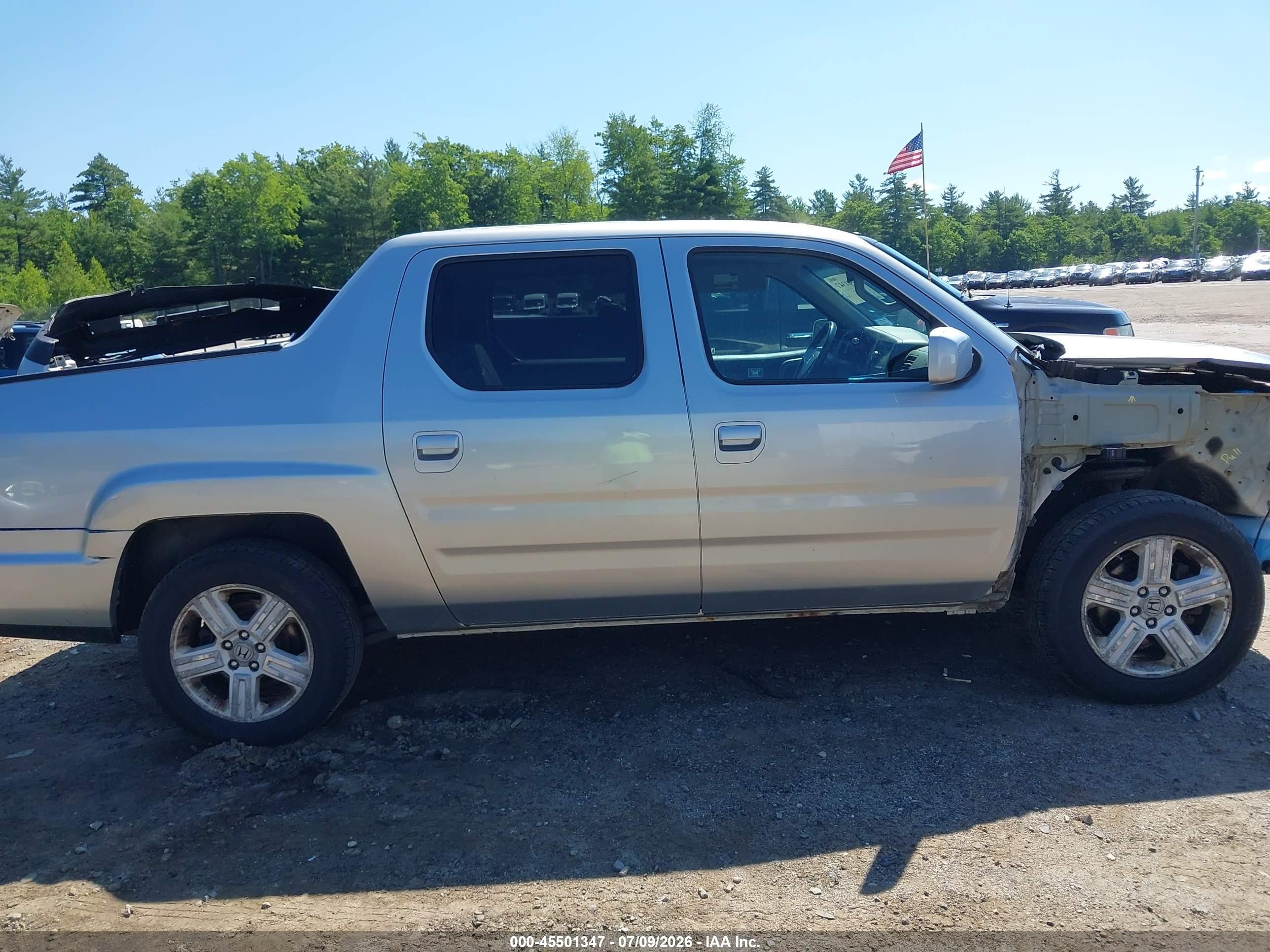 2012 Honda Ridgeline Rtl Silver vin: 5FPYK1F51CB452218