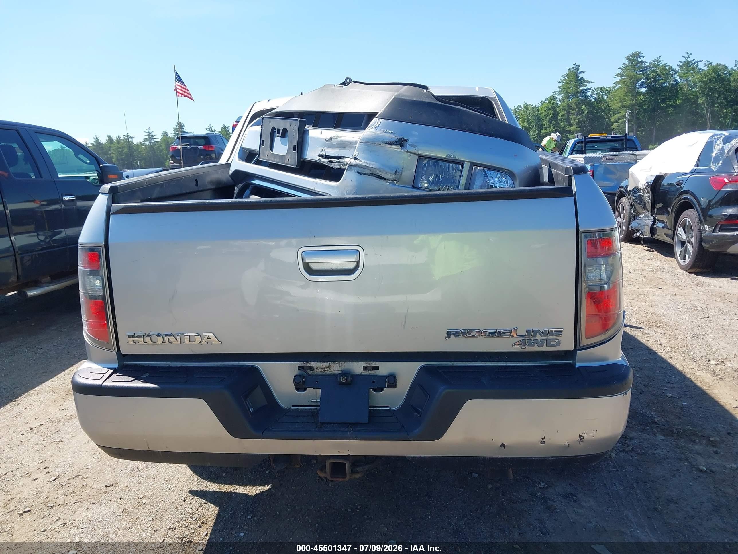 2012 Honda Ridgeline Rtl Silver vin: 5FPYK1F51CB452218