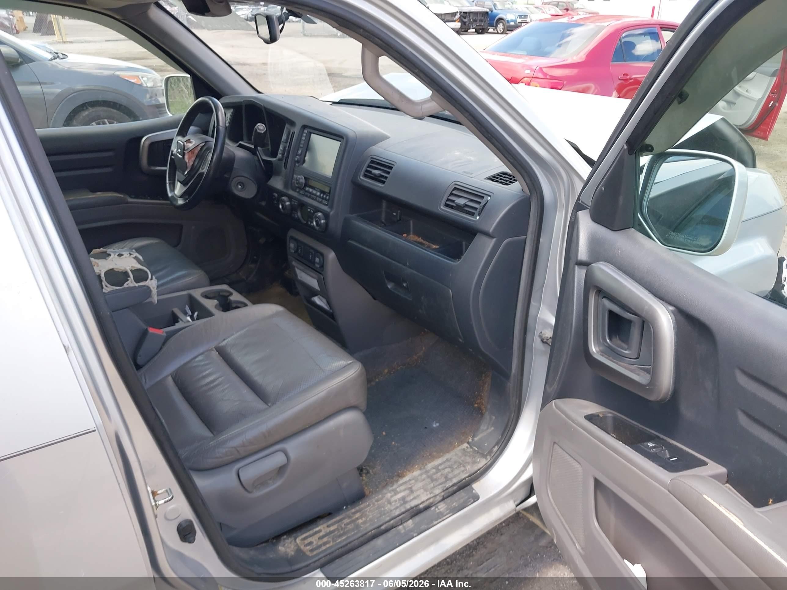 2013 Honda Ridgeline Rtl Silver vin: 5FPYK1F51DB018933