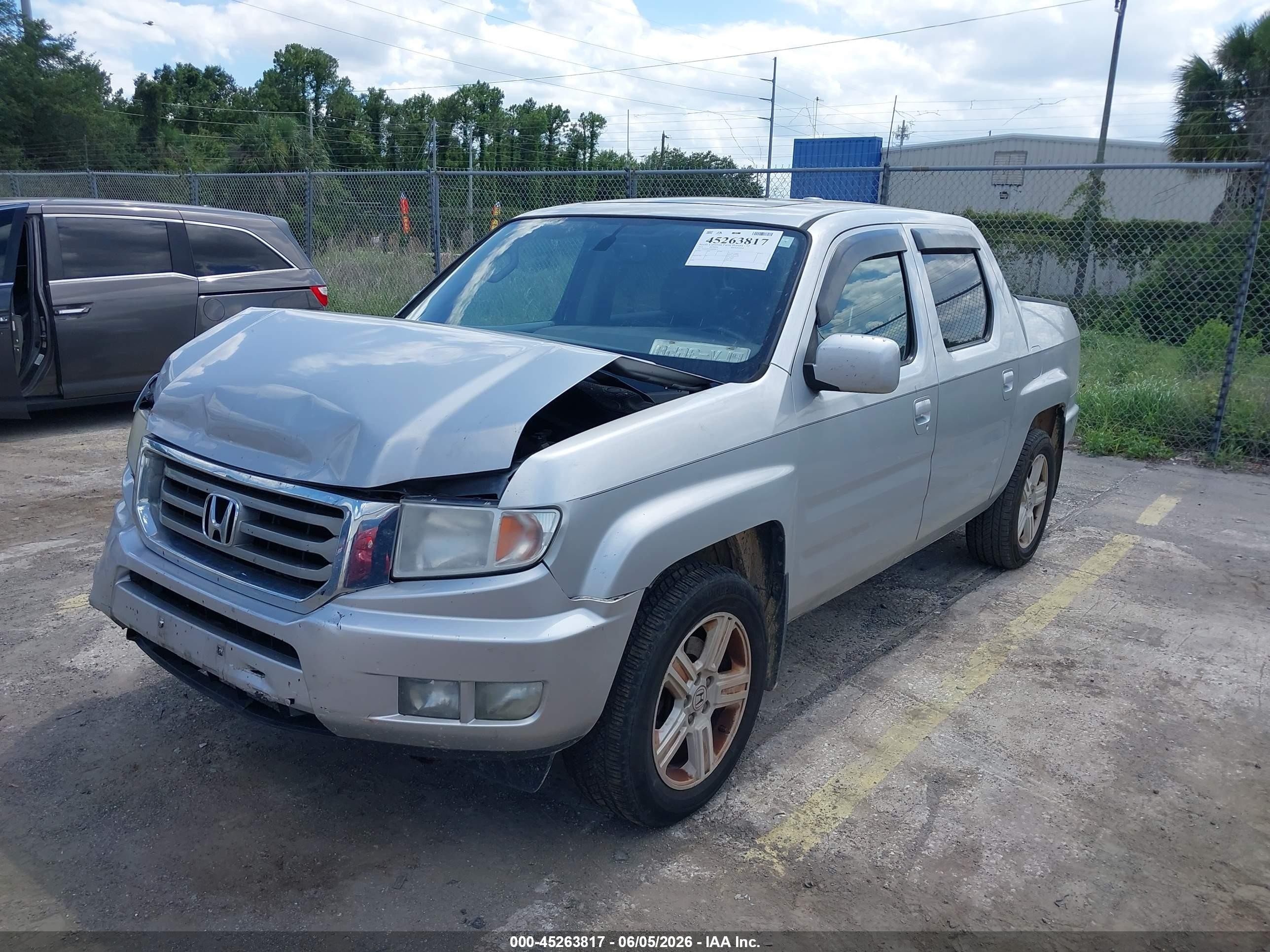 2013 Honda Ridgeline Rtl Silver vin: 5FPYK1F51DB018933