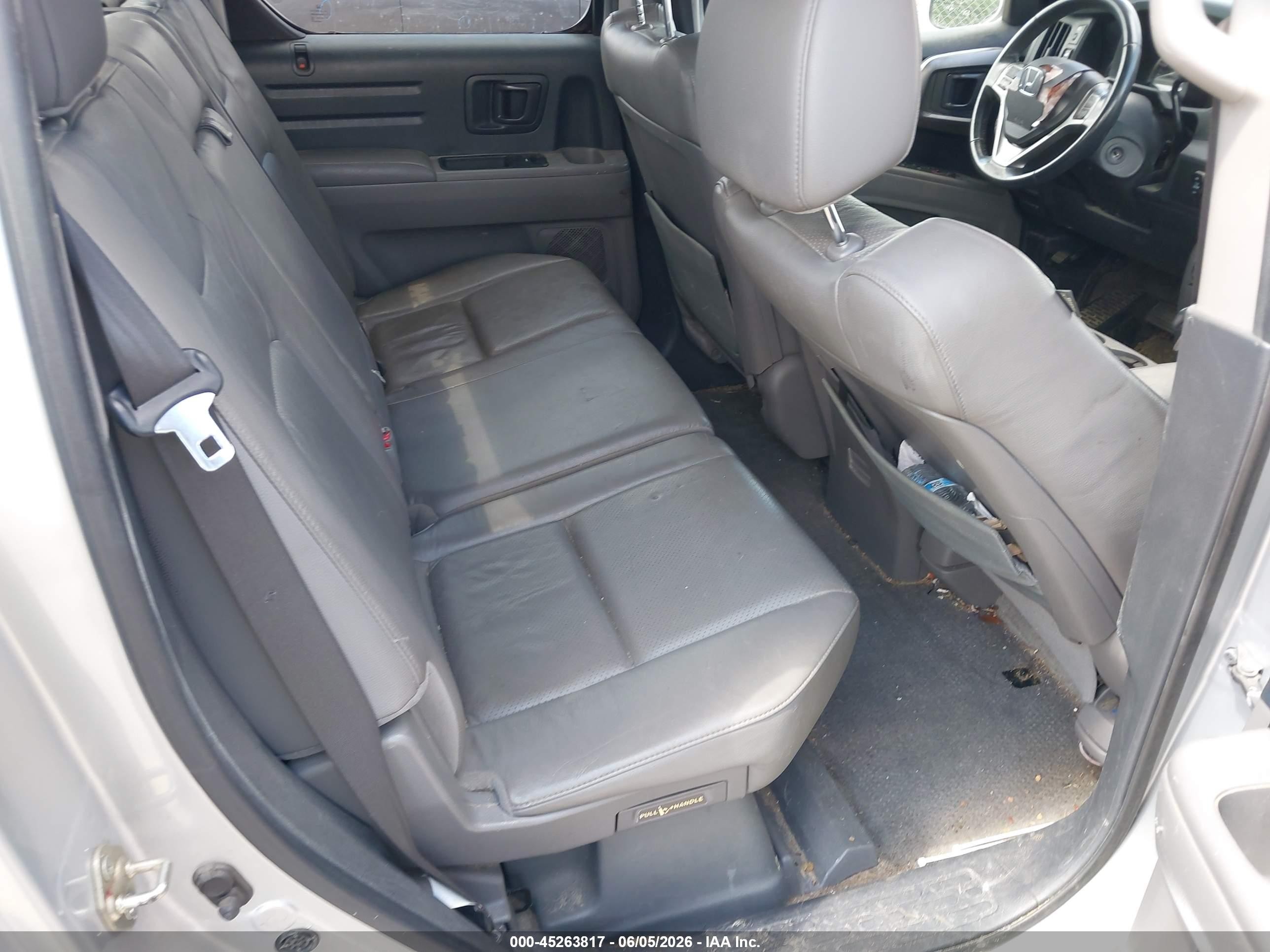 2013 Honda Ridgeline Rtl Silver vin: 5FPYK1F51DB018933