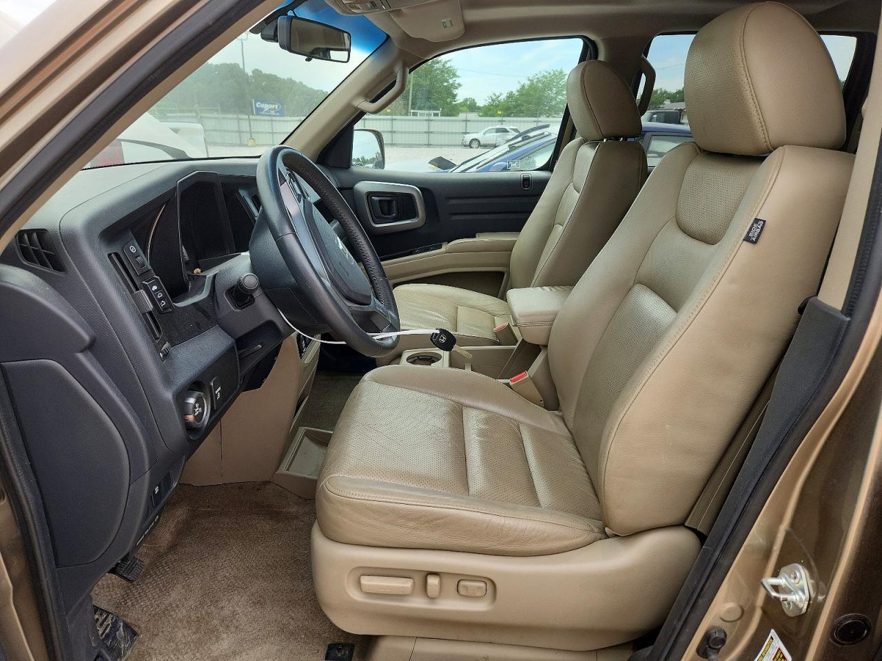 2011 Honda Ridgeline Rtl Tan vin: 5FPYK1F52BB002480