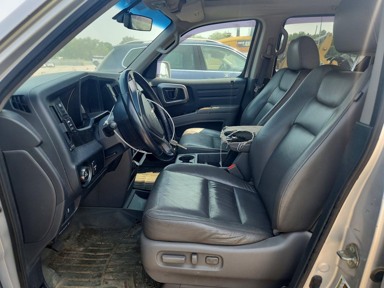 2012 Hond Ridgeline Silver vin: 5FPYK1F52CB454365